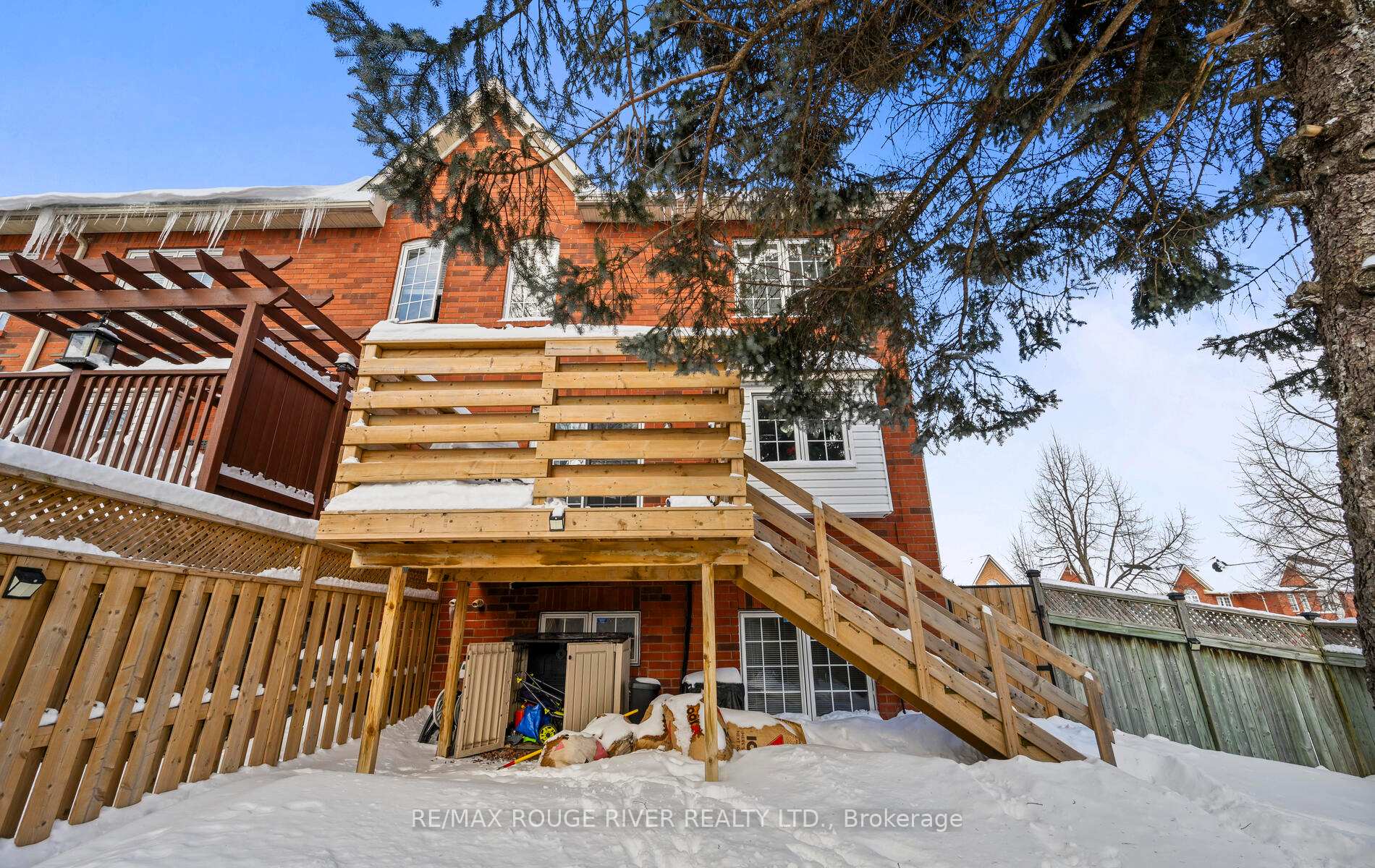 Photo 31 of 149 Stokely Crescent, Whitby, Downtown Whitby — HOMEH