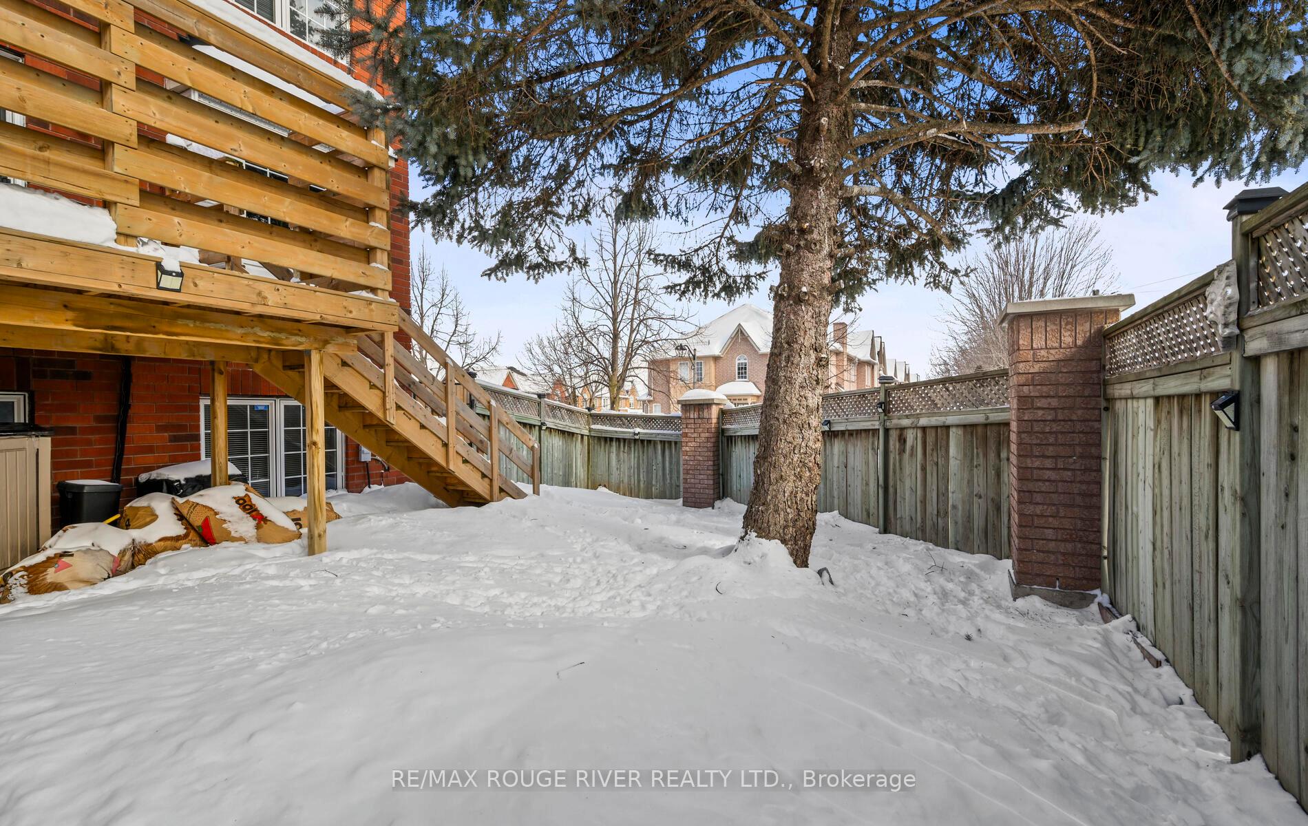 Photo 33 of 149 Stokely Crescent, Whitby, Downtown Whitby — HOMEH