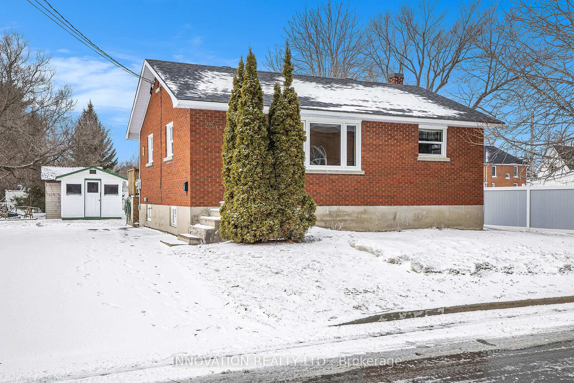 Front of 284 Alicia Street