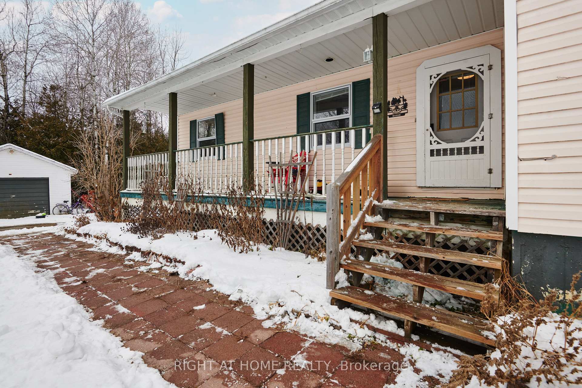 Photo 2 of 9676 Hall Road, Augusta, Augusta Twp — HOMEH