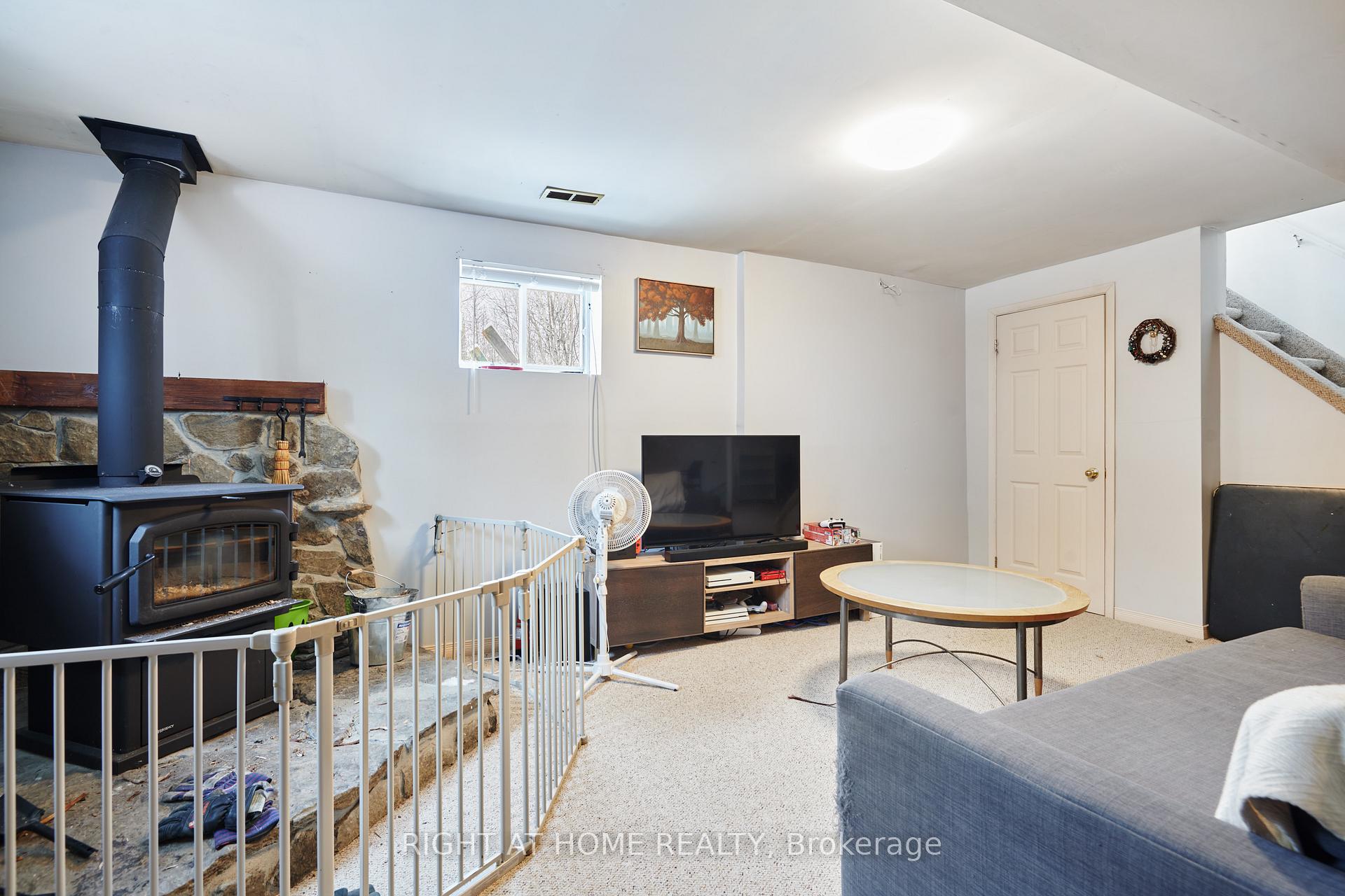 Photo 19 of 9676 Hall Road, Augusta, Augusta Twp — HOMEH