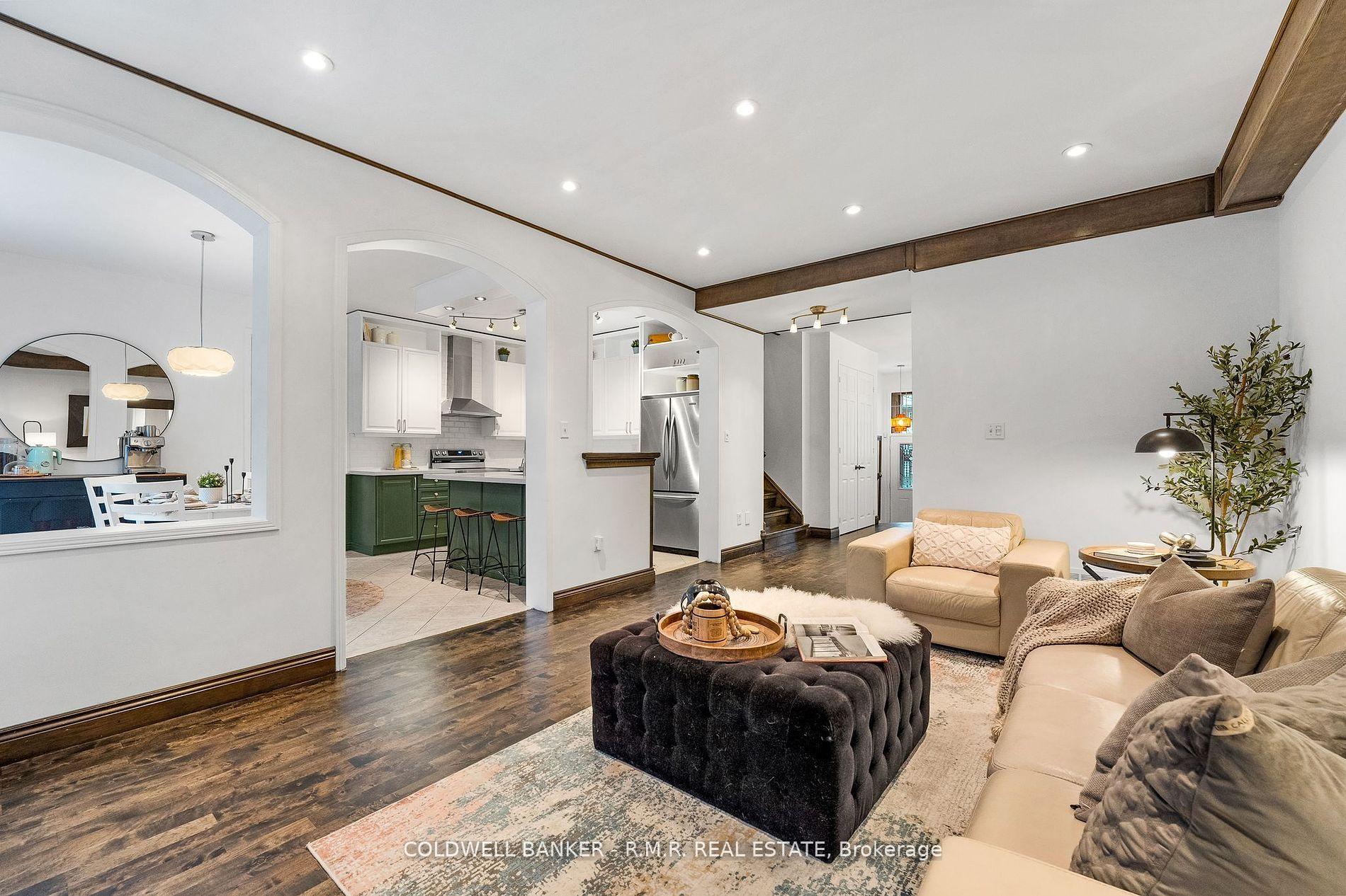 Photo 6 of 2423 Pilgrim Square, Oshawa, Windfields — HOMEH