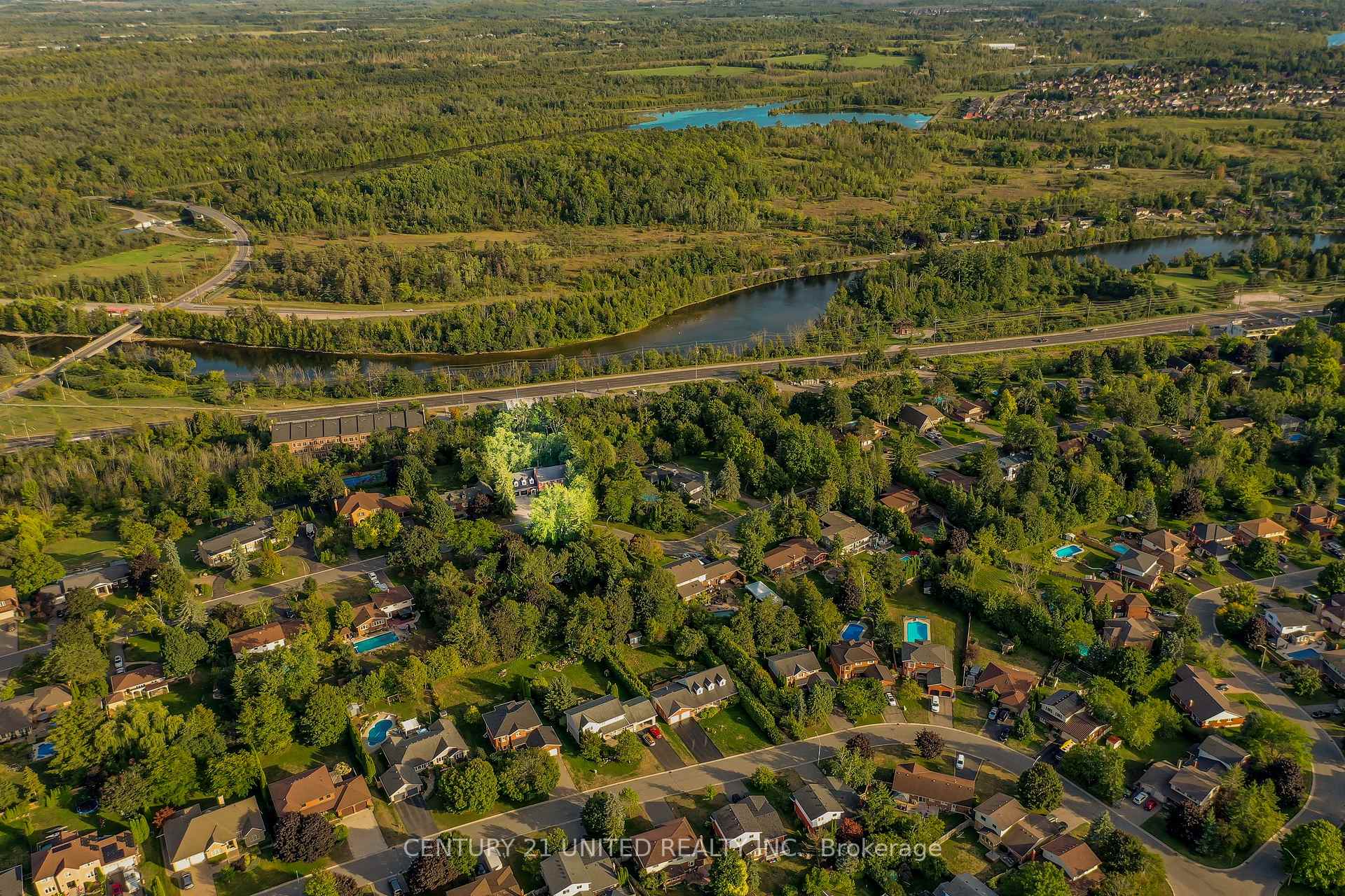 Photo 43 of 1542 Champlain Drive, Peterborough, Northcrest Ward 5 — HOMEH