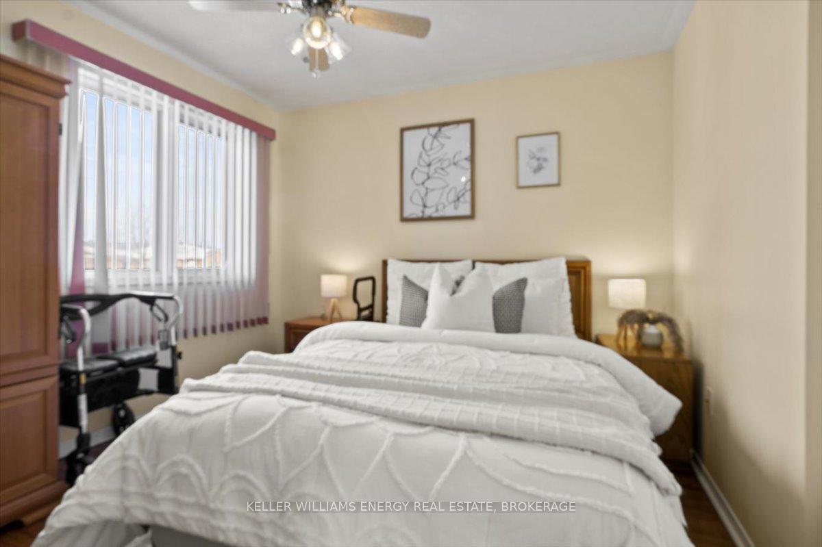 Photo 21 of 1093 Beaver Valley Crescent, Oshawa, Northglen — HOMEH