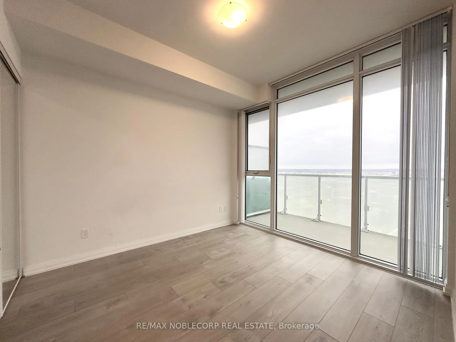 Photo 14 of Unit 2014, 7895 Jane Street, Vaughan, Concord — HOMEH