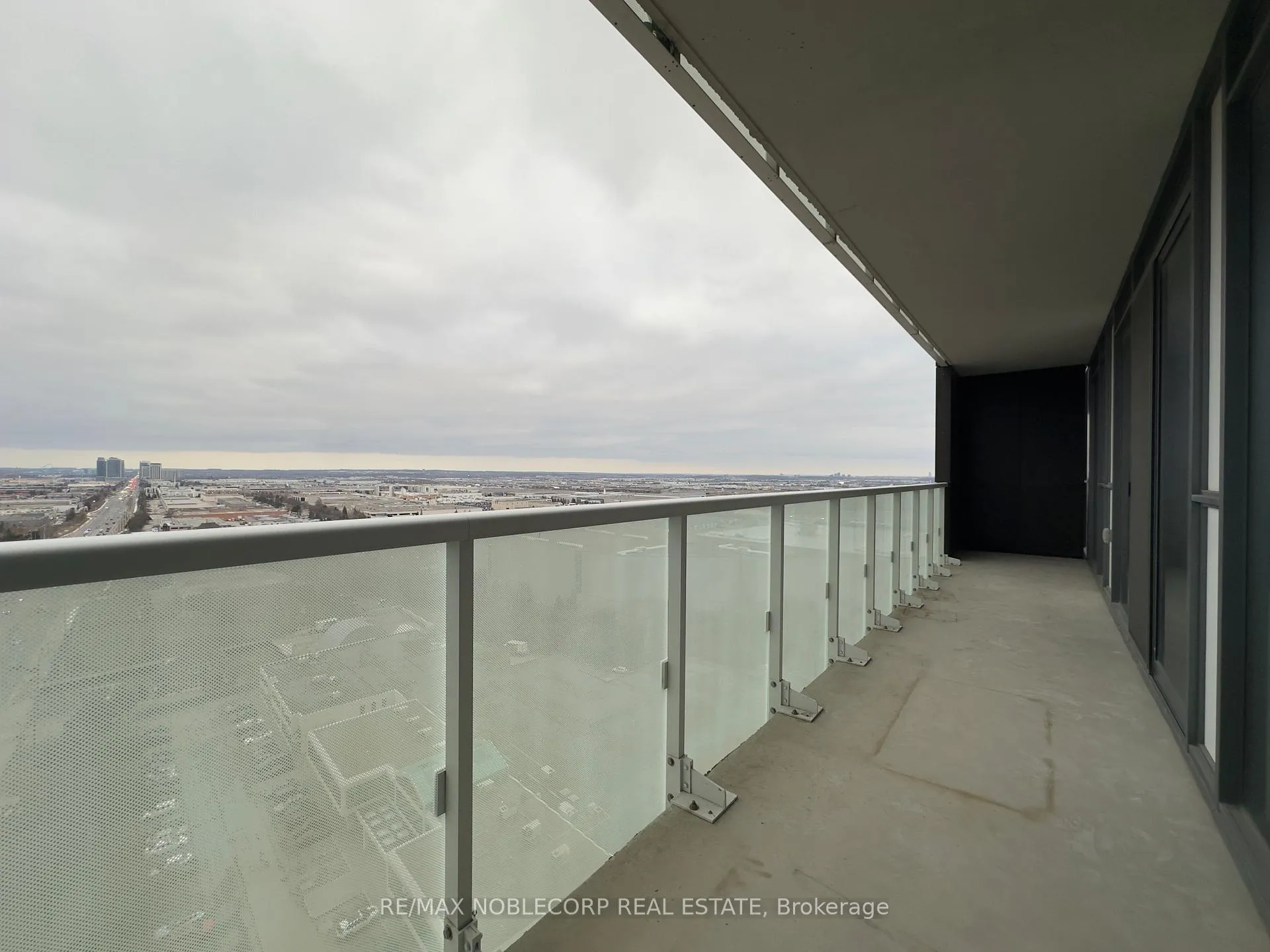 Photo 20 of Unit 2014, 7895 Jane Street, Vaughan, Concord — HOMEH