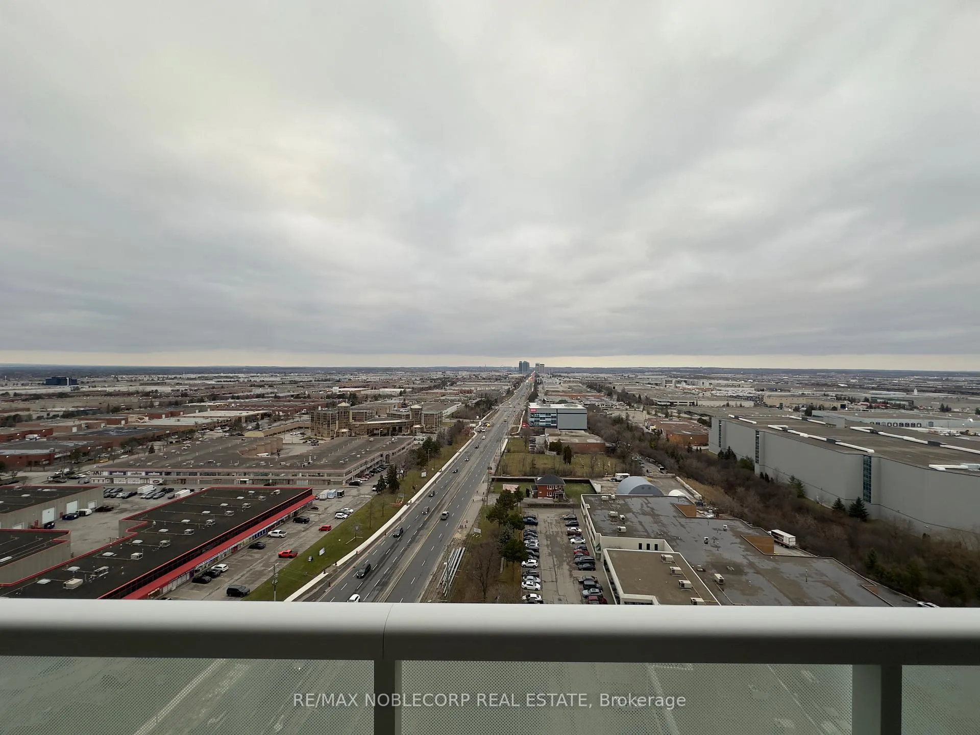 Photo 21 of Unit 2014, 7895 Jane Street, Vaughan, Concord — HOMEH