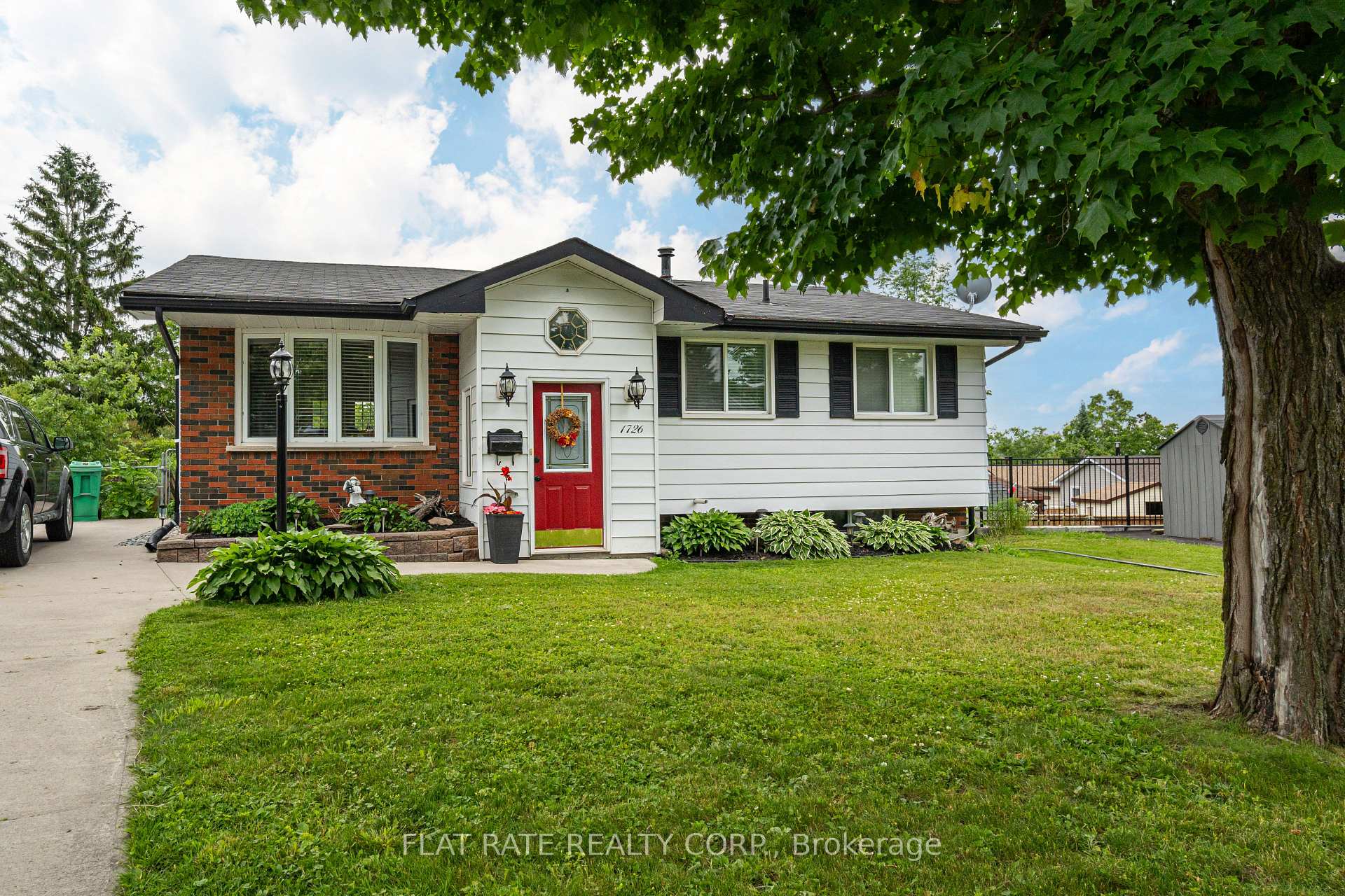 Photo 2 of 1726 Stewartcroft Crescent, Peterborough, Monaghan — HOMEH