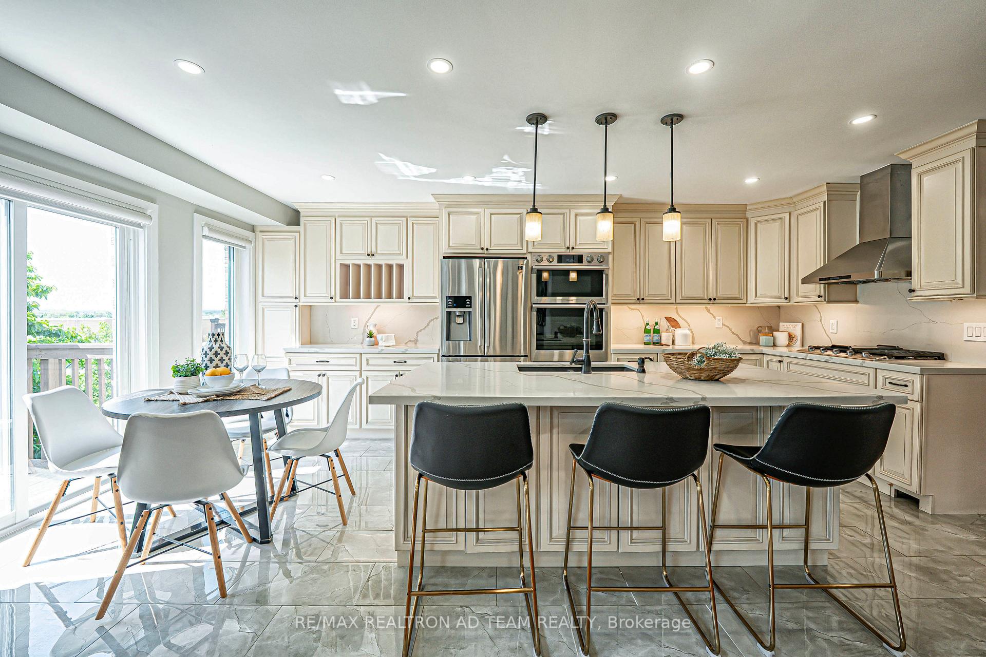 Photo 11 of 100 Hibbard Drive, Ajax, Central — HOMEH