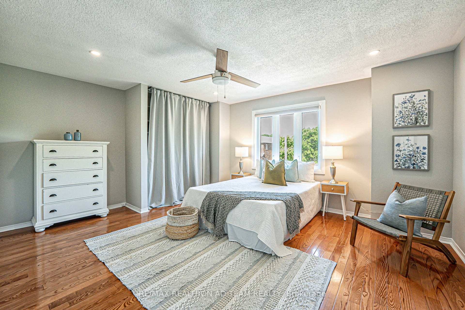 Photo 22 of 100 Hibbard Drive, Ajax, Central — HOMEH