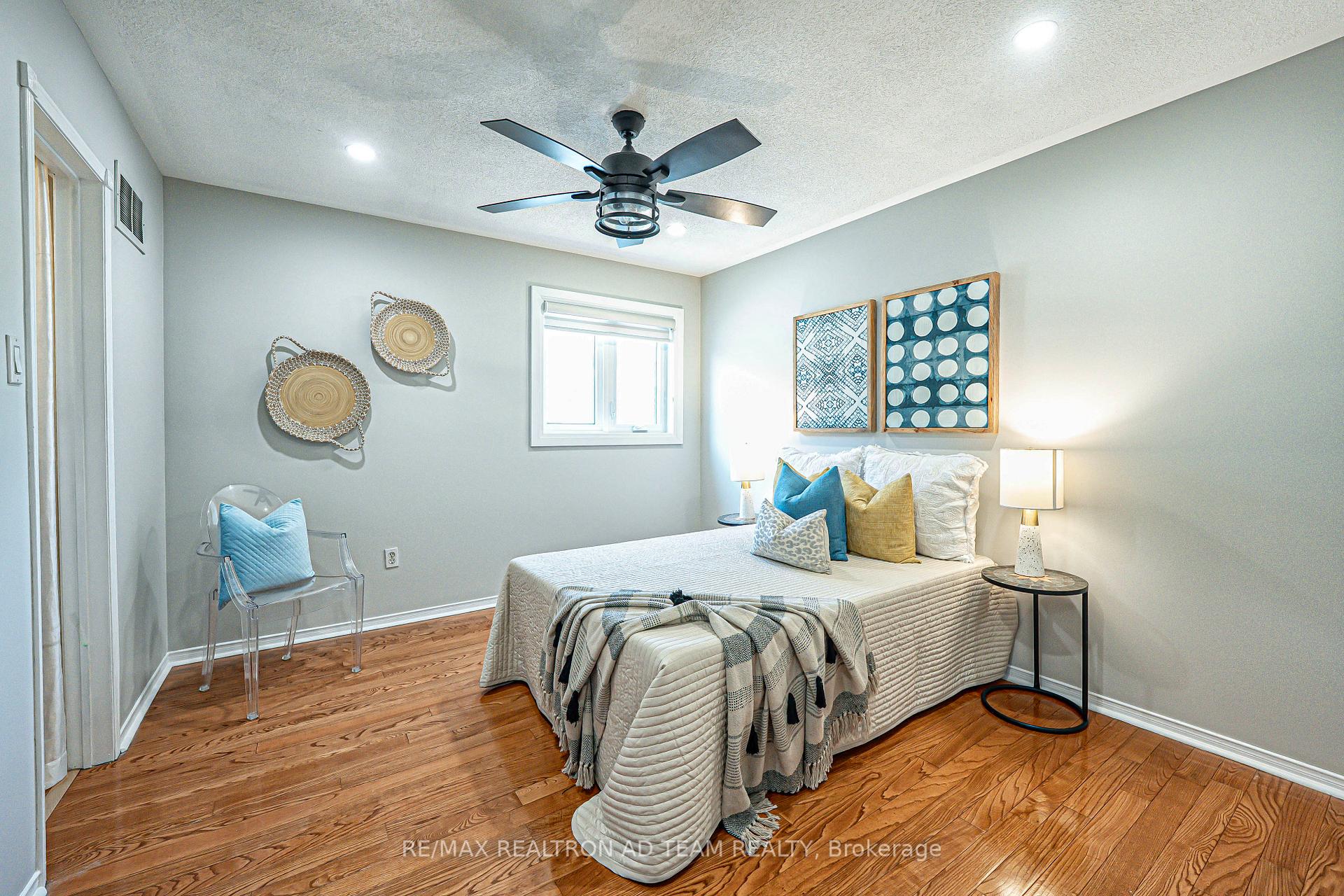 Photo 23 of 100 Hibbard Drive, Ajax, Central — HOMEH