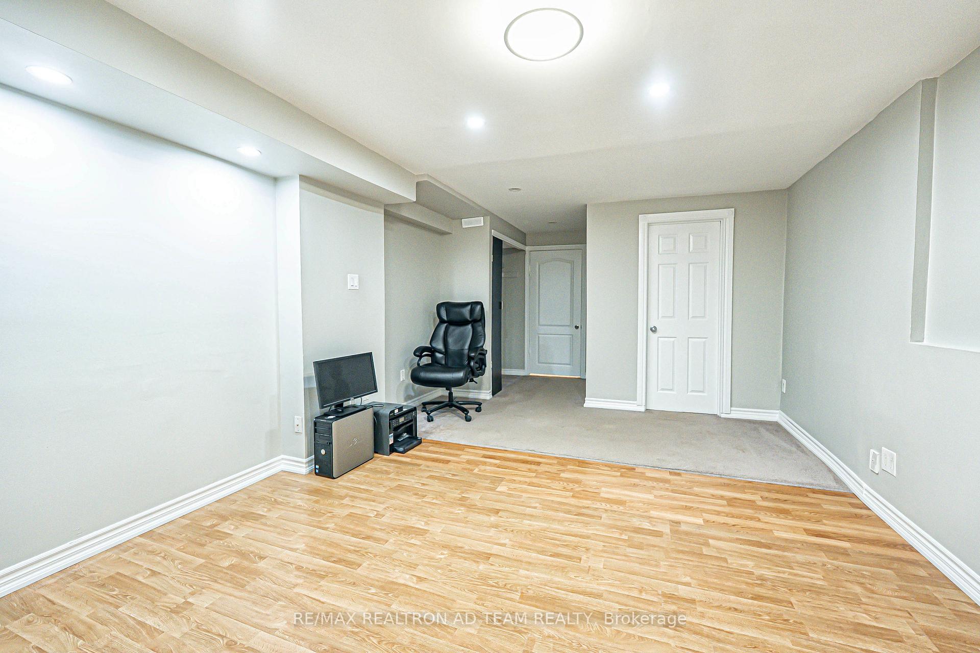 Photo 33 of 100 Hibbard Drive, Ajax, Central — HOMEH