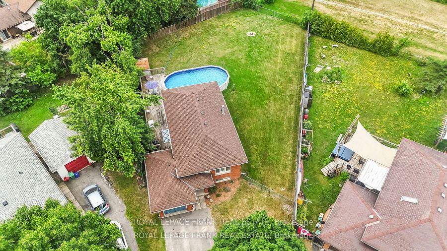 Photo 2 of 2558 Foxmeadow Road, Peterborough, Ashburnham Ward 4 — HOMEH