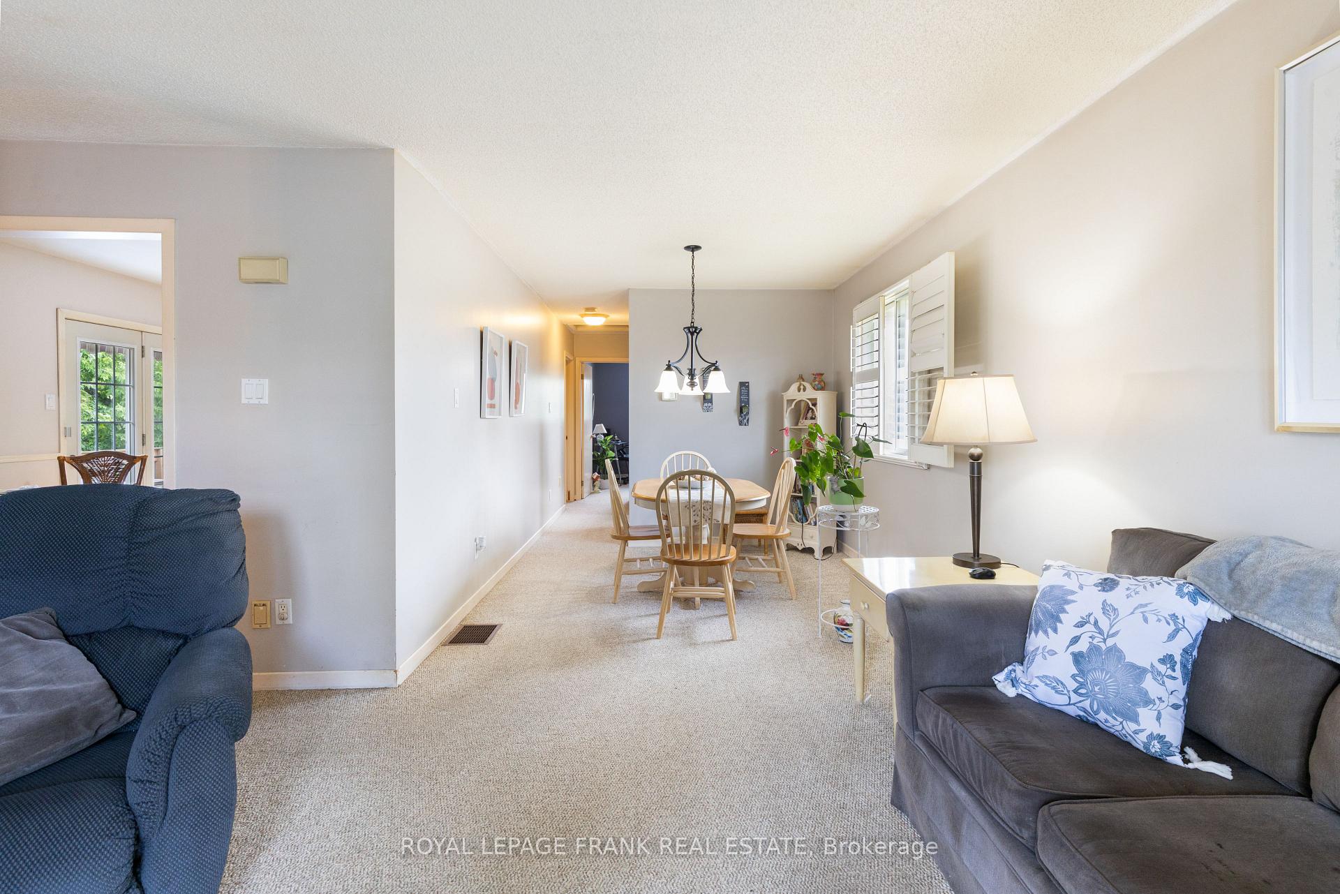 Photo 7 of 2558 Foxmeadow Road, Peterborough, Ashburnham Ward 4 — HOMEH