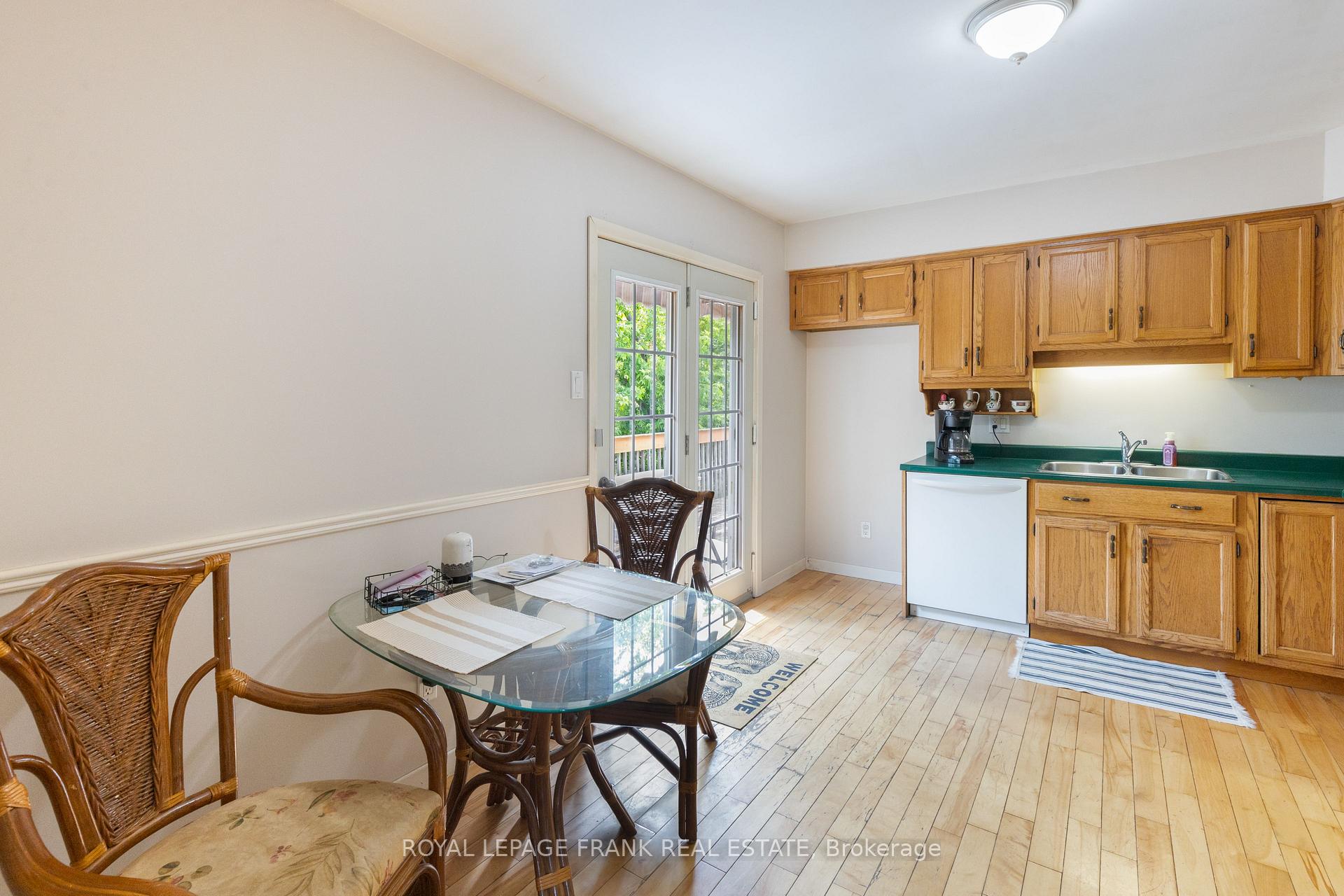 Photo 12 of 2558 Foxmeadow Road, Peterborough, Ashburnham Ward 4 — HOMEH