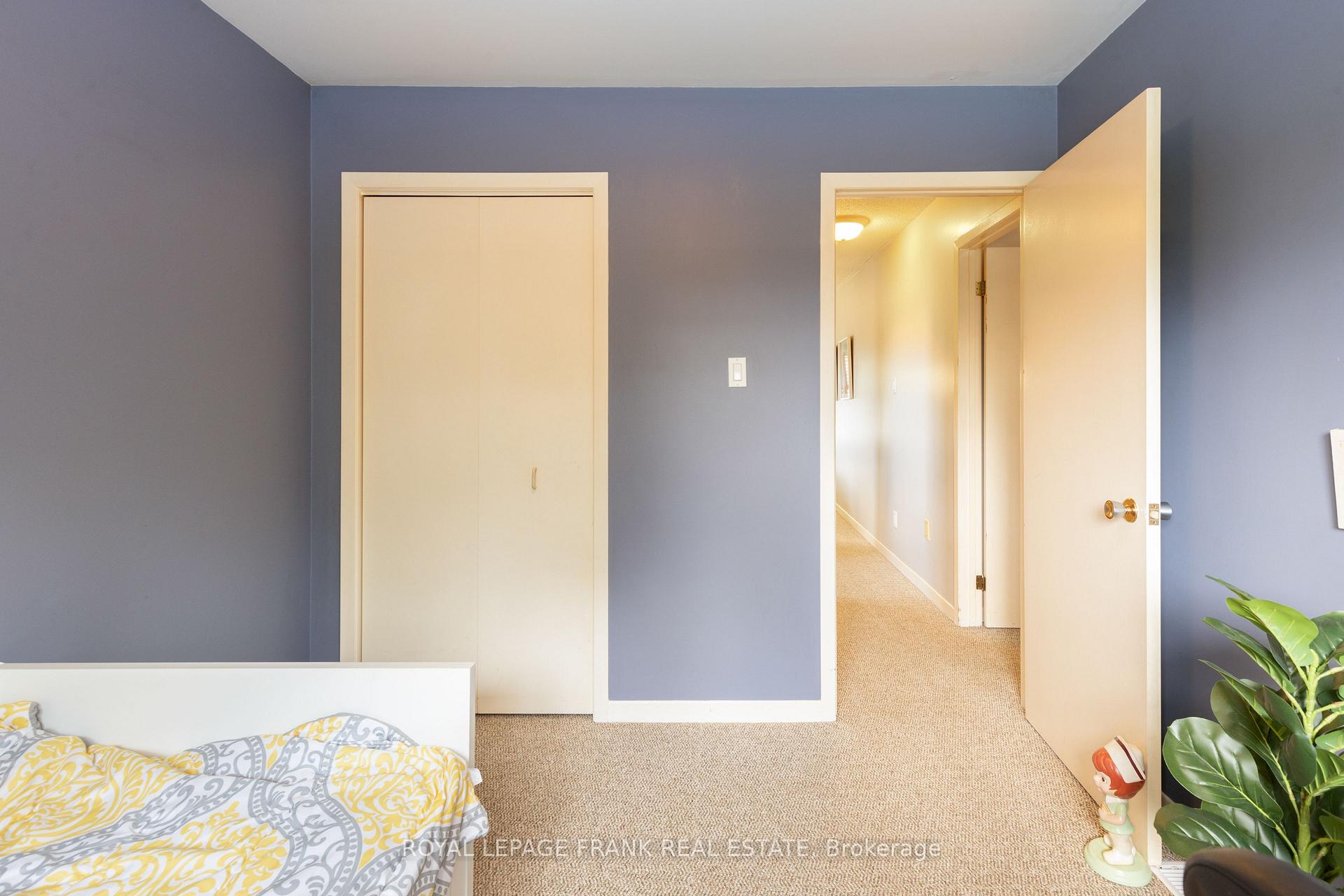 Photo 21 of 2558 Foxmeadow Road, Peterborough, Ashburnham Ward 4 — HOMEH