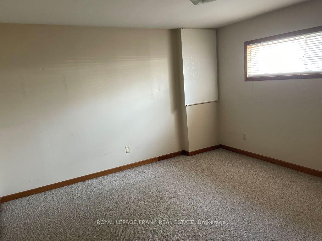 Photo 32 of 2558 Foxmeadow Road, Peterborough, Ashburnham Ward 4 — HOMEH