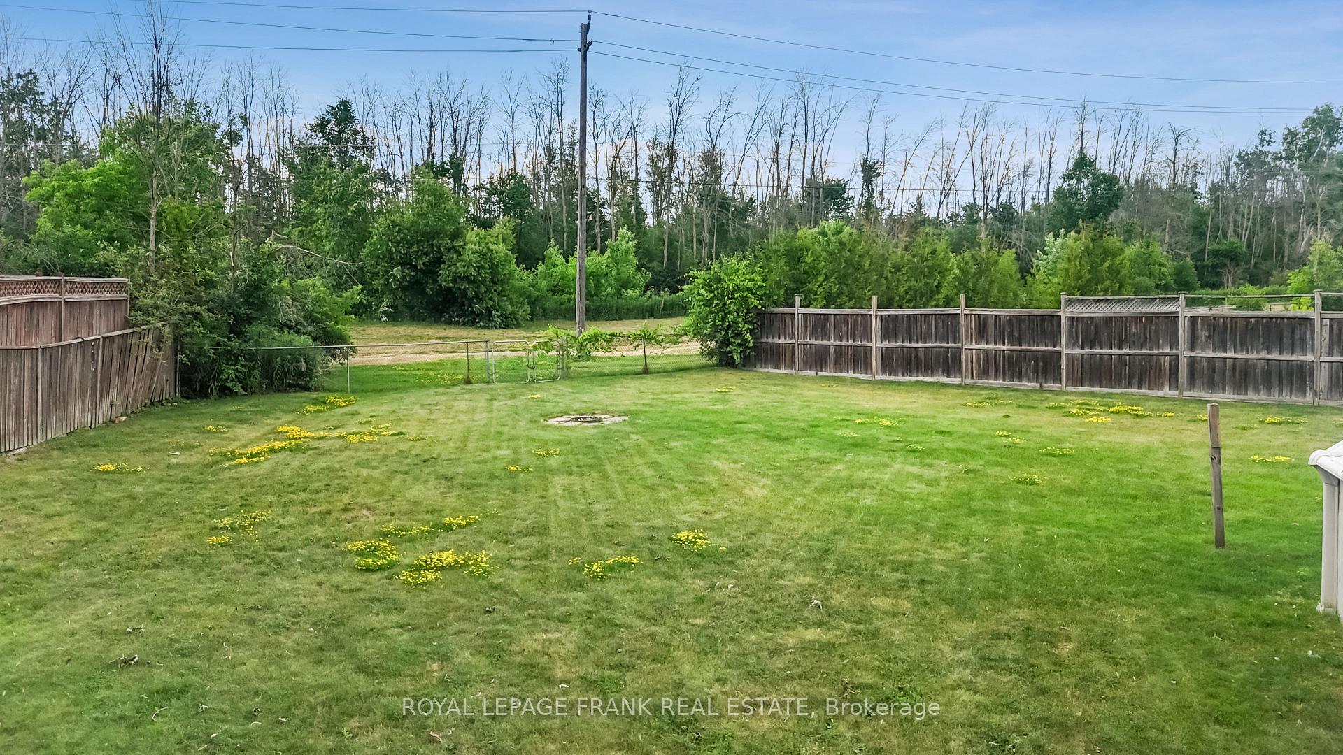 Photo 43 of 2558 Foxmeadow Road, Peterborough, Ashburnham Ward 4 — HOMEH