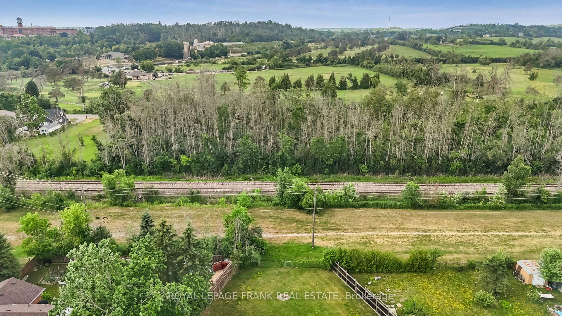 Photo 45 of 2558 Foxmeadow Road, Peterborough, Ashburnham Ward 4 — HOMEH