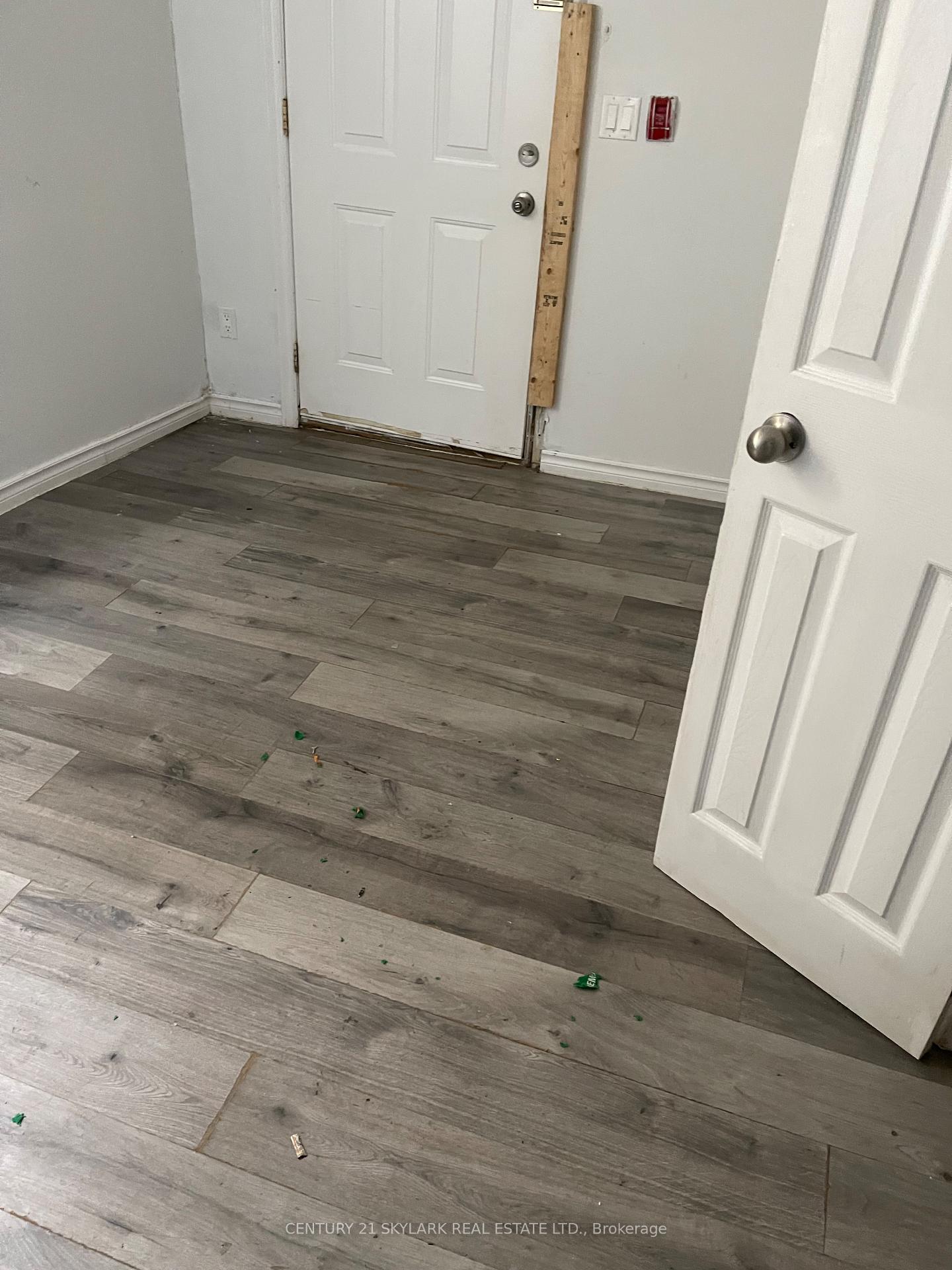 Photo 5 of 316 Albert Street, Oshawa, Central — HOMEH