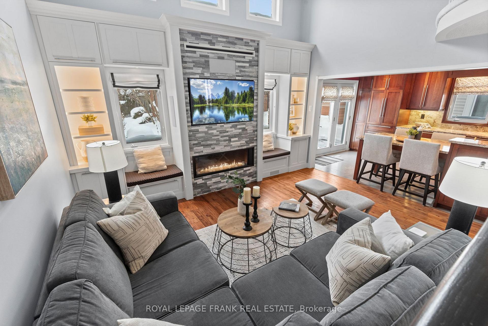 Photo 19 of 32 Blackfriar Avenue, Whitby, Brooklin — HOMEH