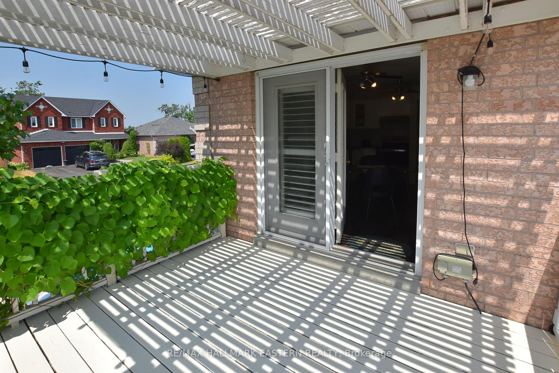 Photo 6 of 1259 Wildlark Drive, Peterborough, Monaghan Ward 2 — HOMEH