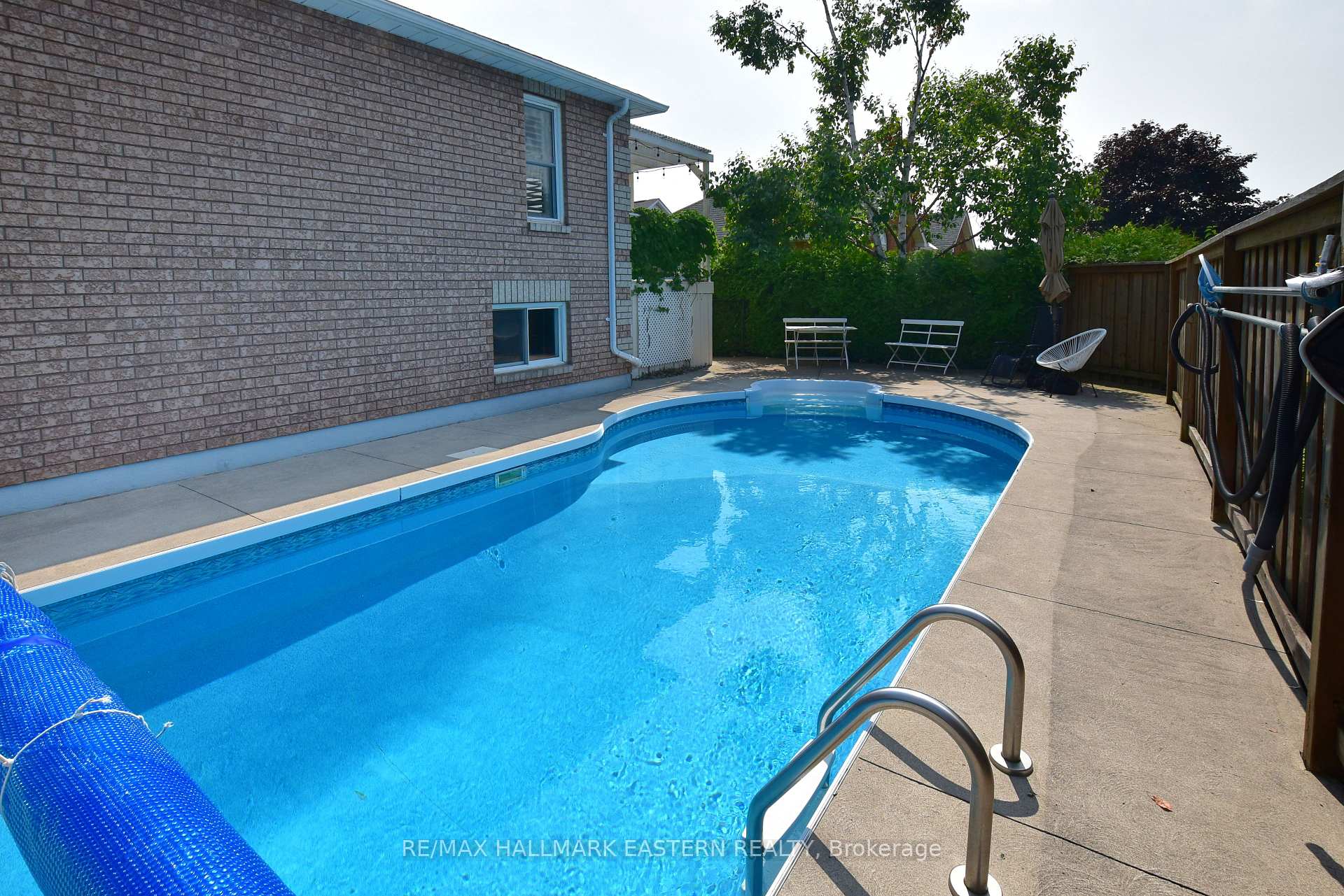 Photo 10 of 1259 Wildlark Drive, Peterborough, Monaghan Ward 2 — HOMEH