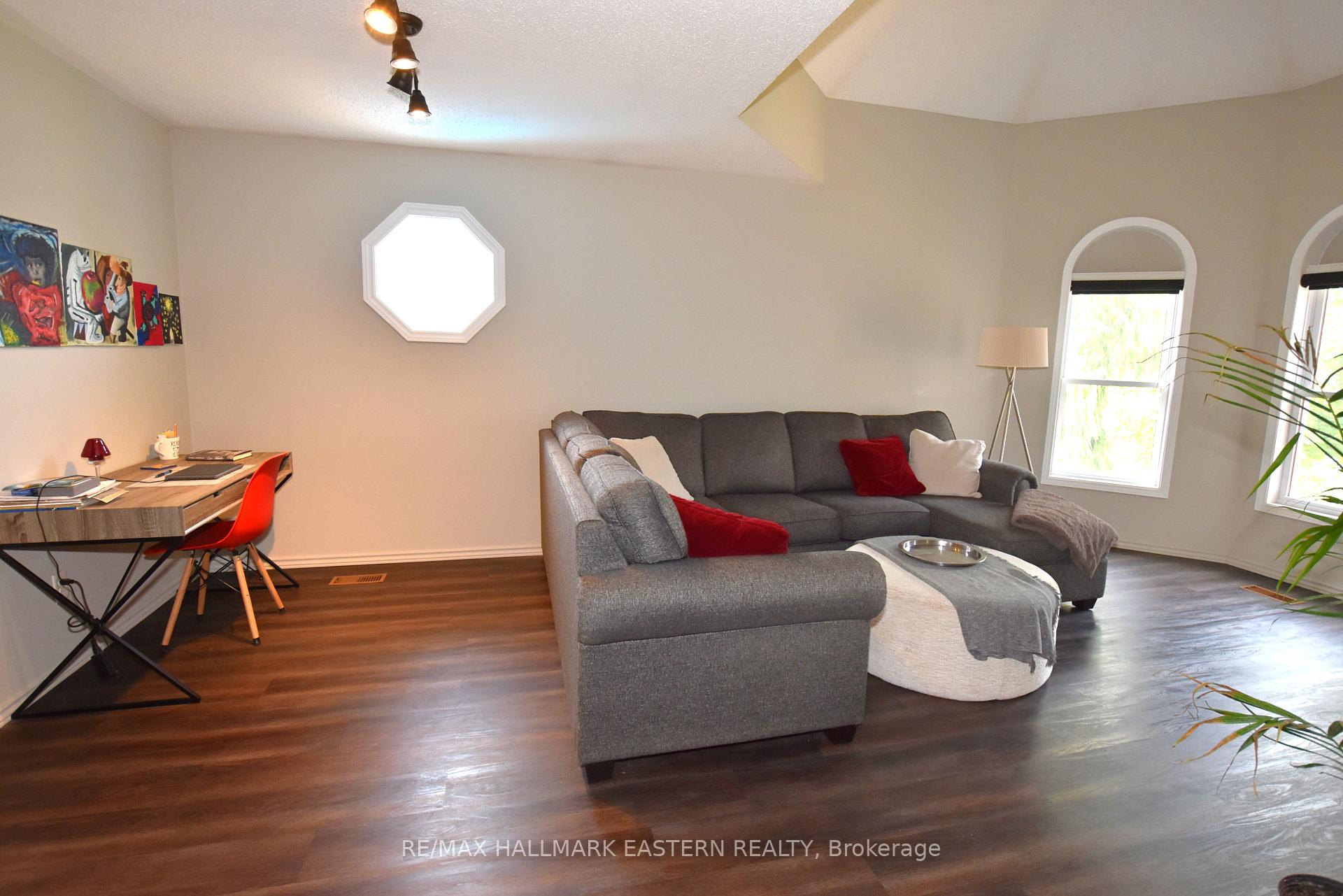 Photo 13 of 1259 Wildlark Drive, Peterborough, Monaghan Ward 2 — HOMEH