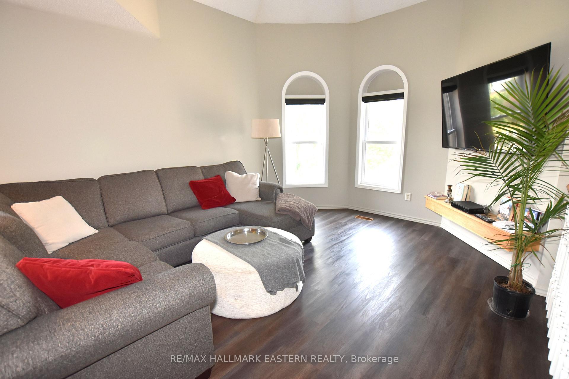 Photo 14 of 1259 Wildlark Drive, Peterborough, Monaghan Ward 2 — HOMEH