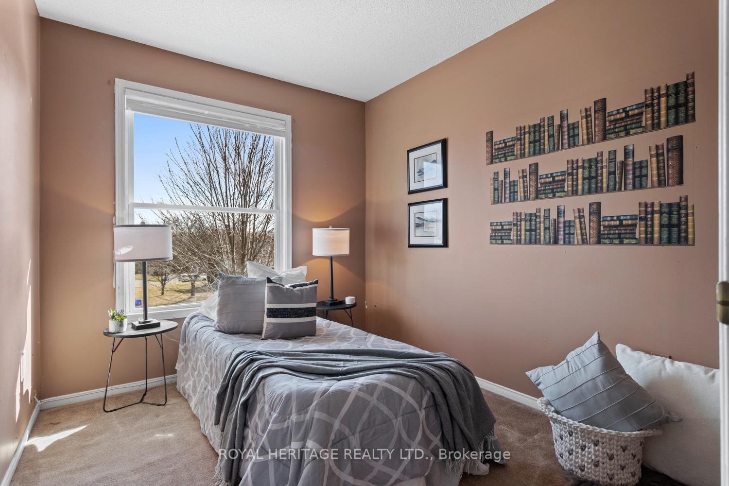 Photo 20 of 632 Dunrobin Court, Oshawa, McLaughlin — HOMEH