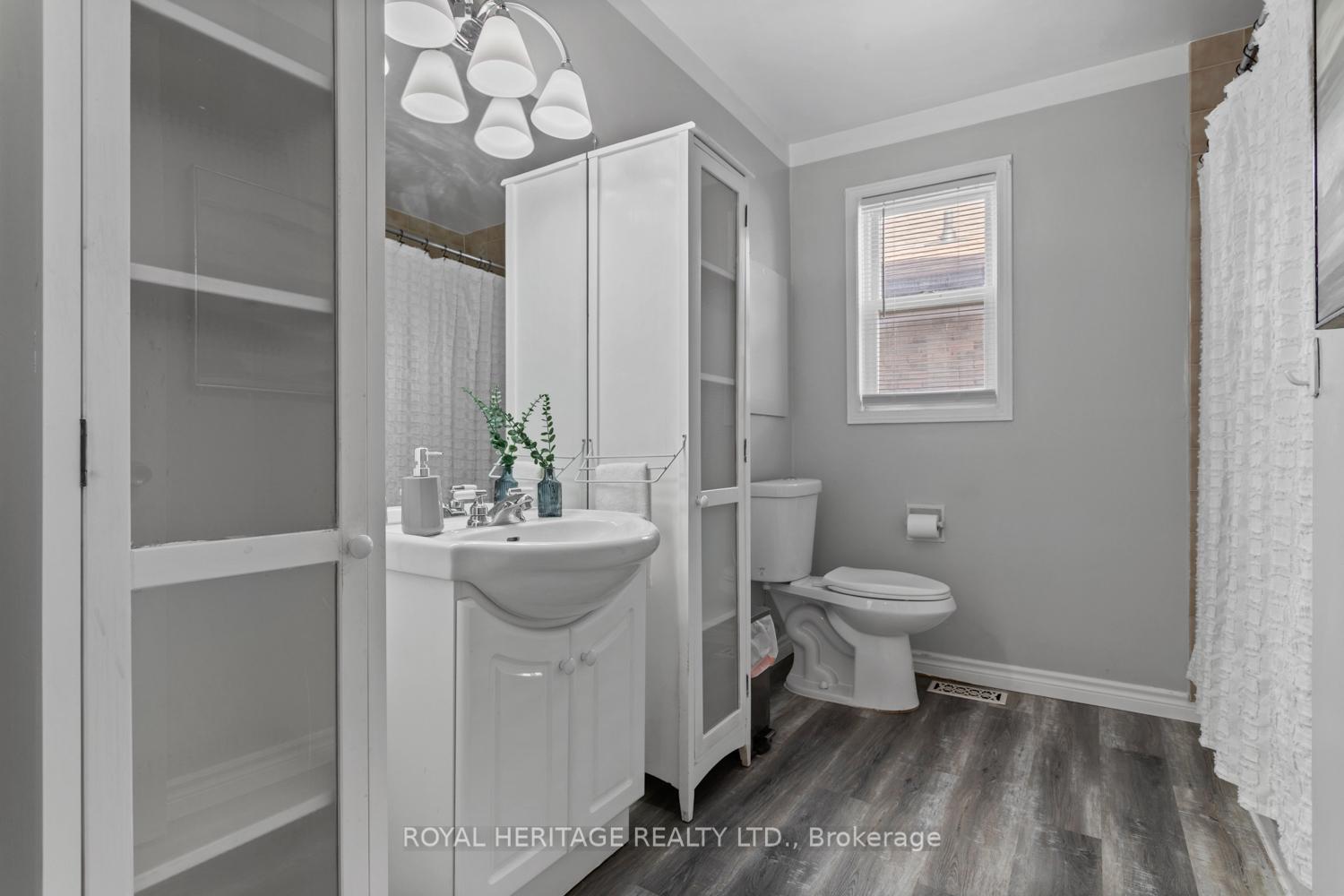 Photo 25 of 632 Dunrobin Court, Oshawa, McLaughlin — HOMEH