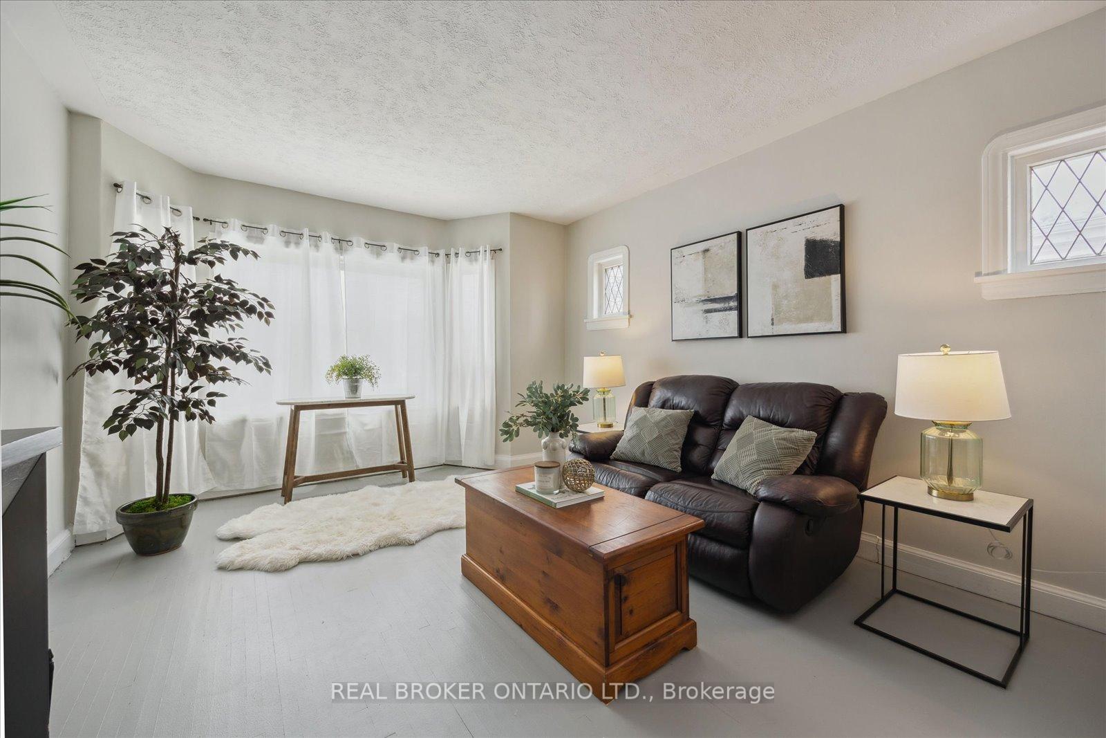 Photo 7 of 401 Ritson Road N, Oshawa, O'Neill — HOMEH
