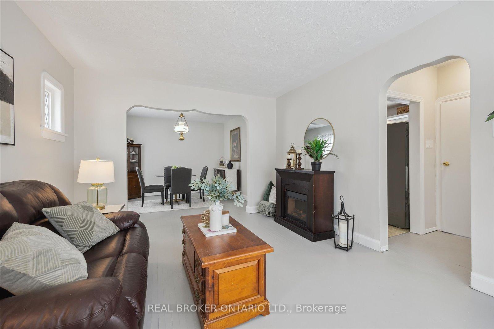 Photo 10 of 401 Ritson Road N, Oshawa, O'Neill — HOMEH