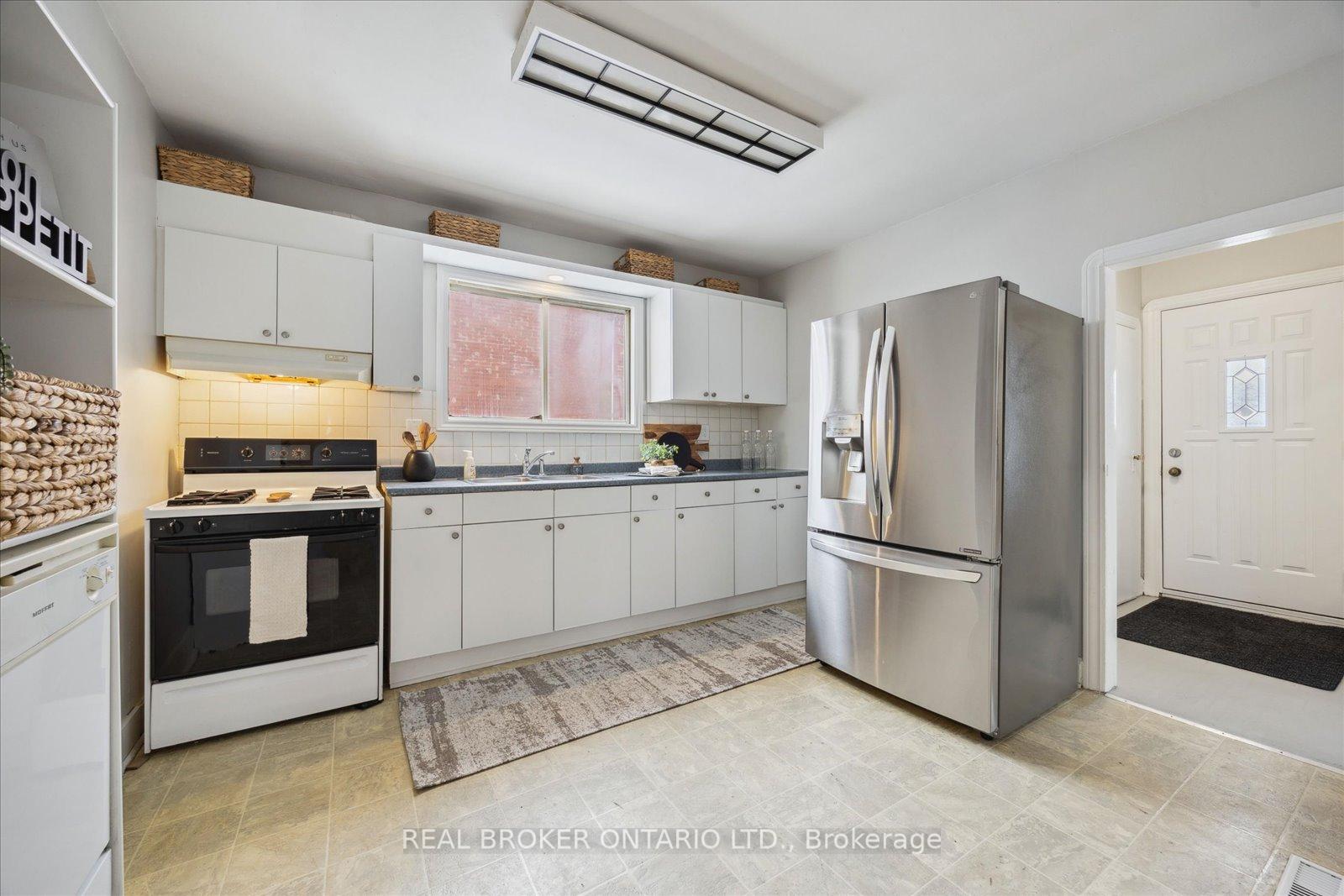 Photo 14 of 401 Ritson Road N, Oshawa, O'Neill — HOMEH
