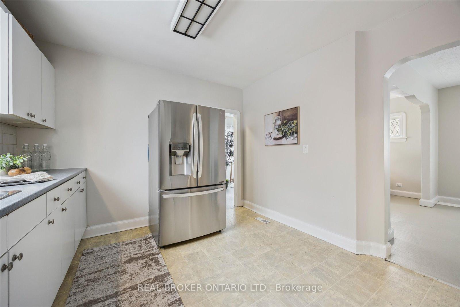 Photo 17 of 401 Ritson Road N, Oshawa, O'Neill — HOMEH