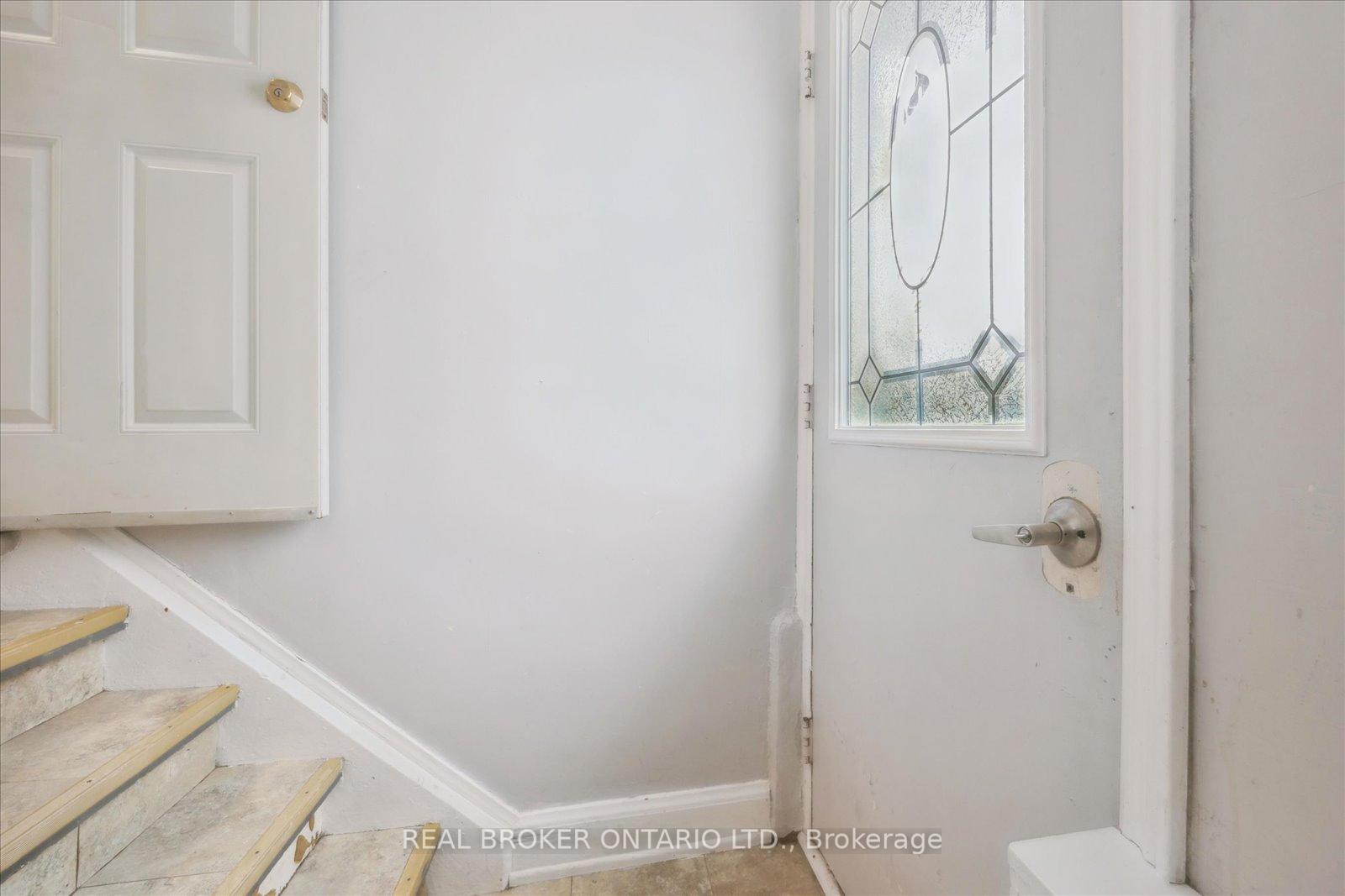 Photo 24 of 401 Ritson Road N, Oshawa, O'Neill — HOMEH
