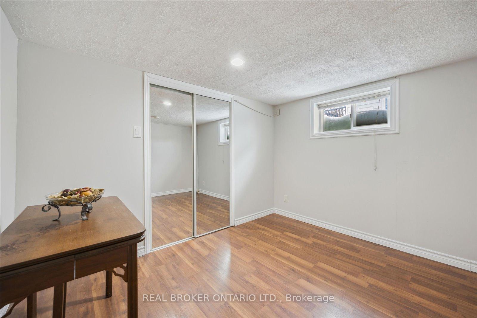 Photo 25 of 401 Ritson Road N, Oshawa, O'Neill — HOMEH