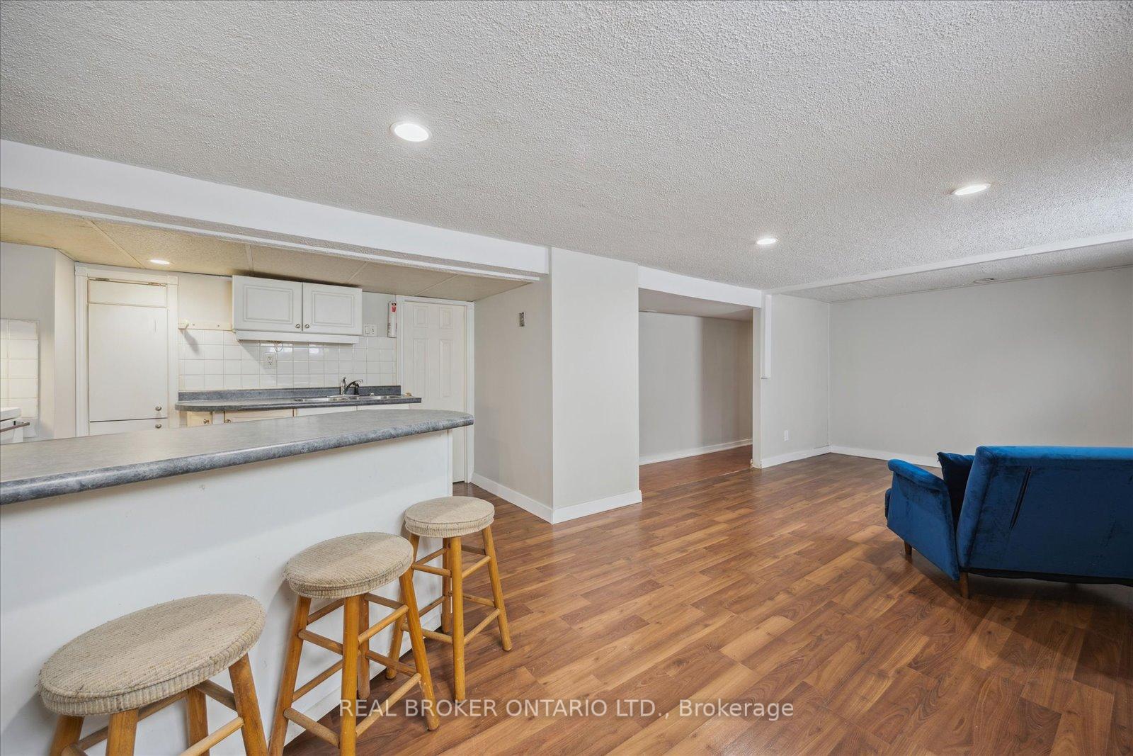 Photo 33 of 401 Ritson Road N, Oshawa, O'Neill — HOMEH