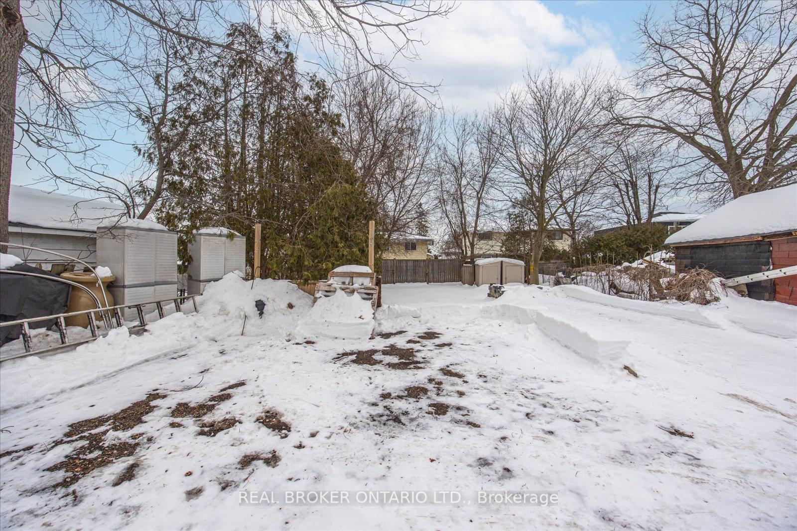 Photo 35 of 401 Ritson Road N, Oshawa, O'Neill — HOMEH