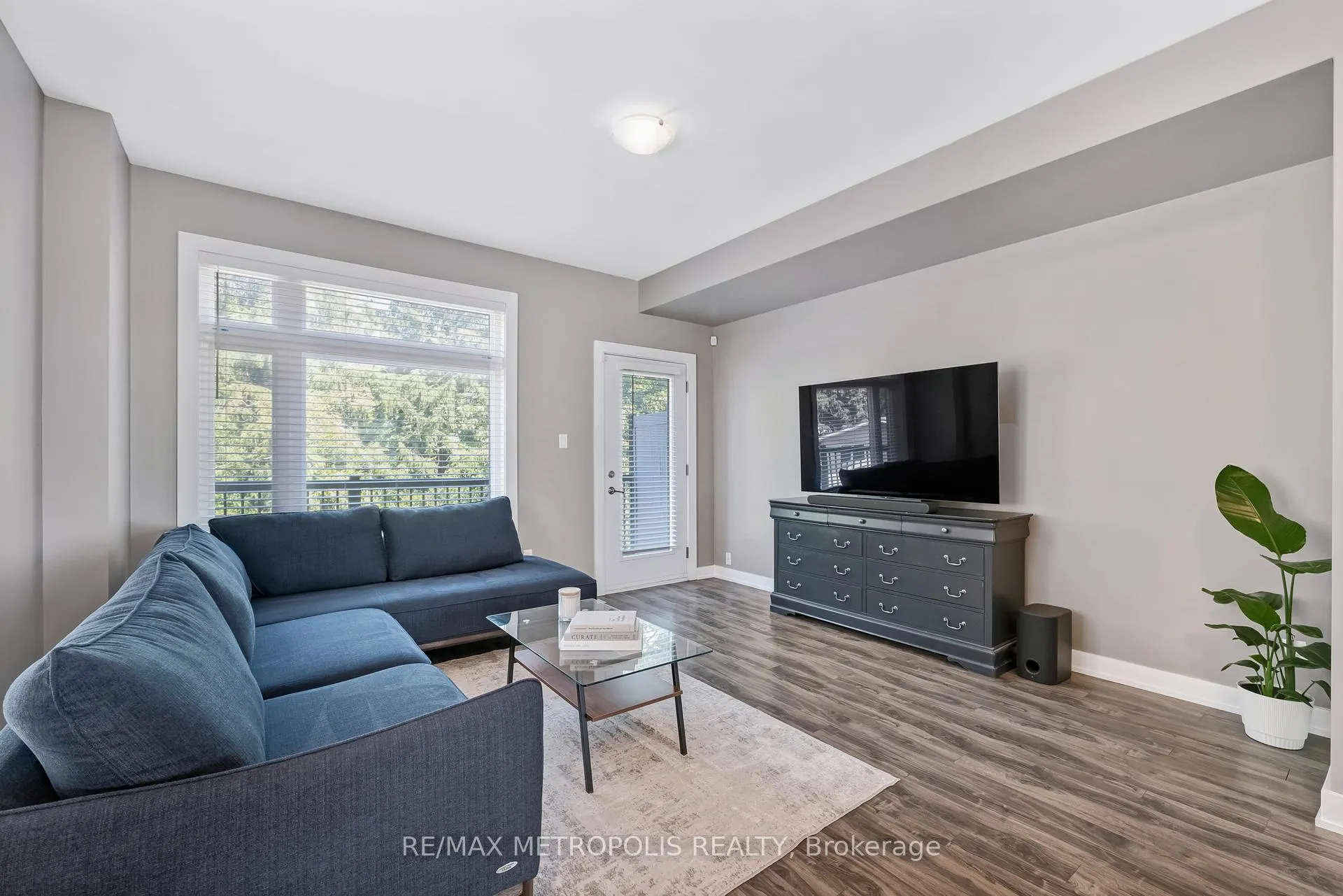 Photo 10 of Unit 35, 540 Essa Road, Barrie, Holly — HOMEH