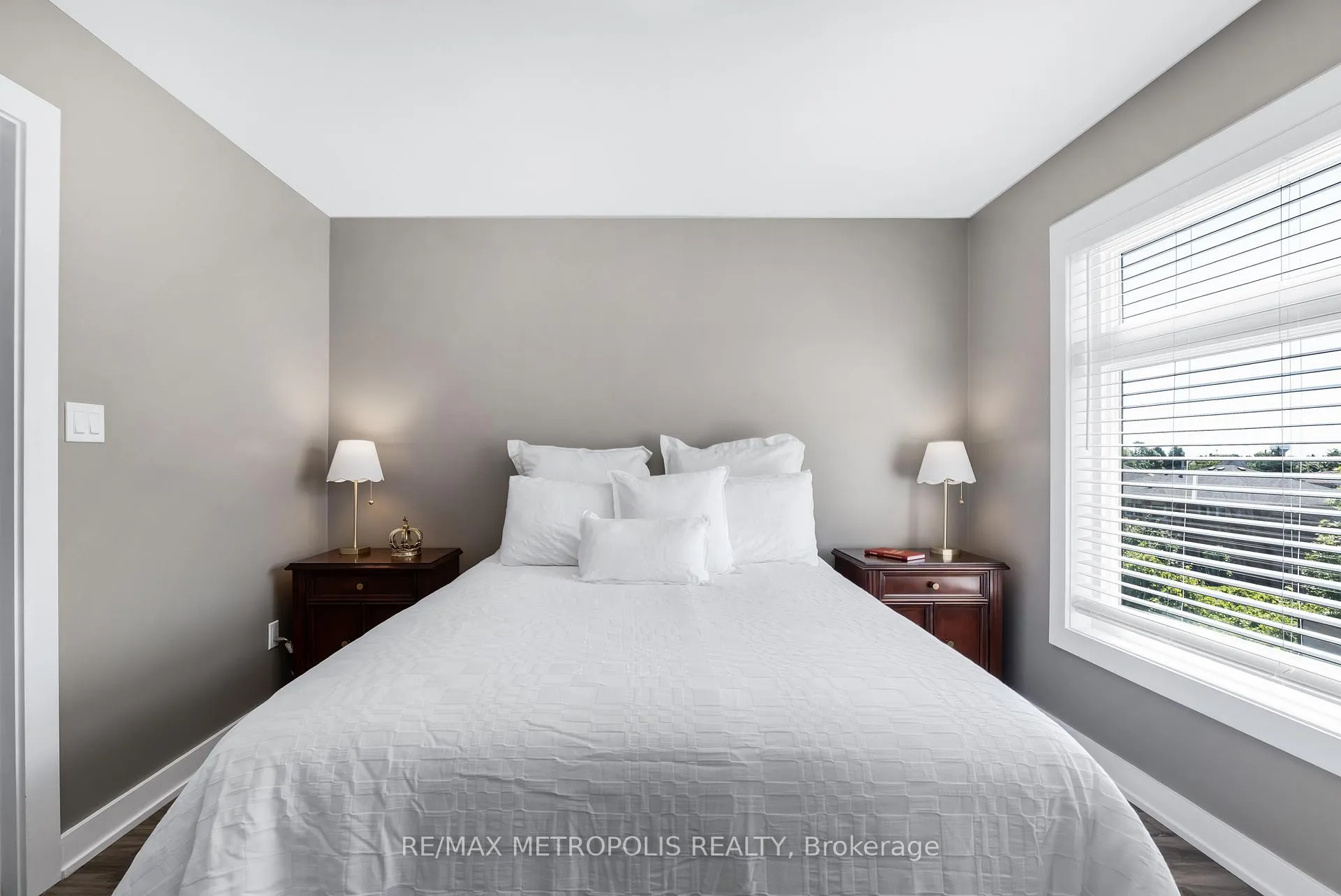 Photo 31 of Unit 35, 540 Essa Road, Barrie, Holly — HOMEH
