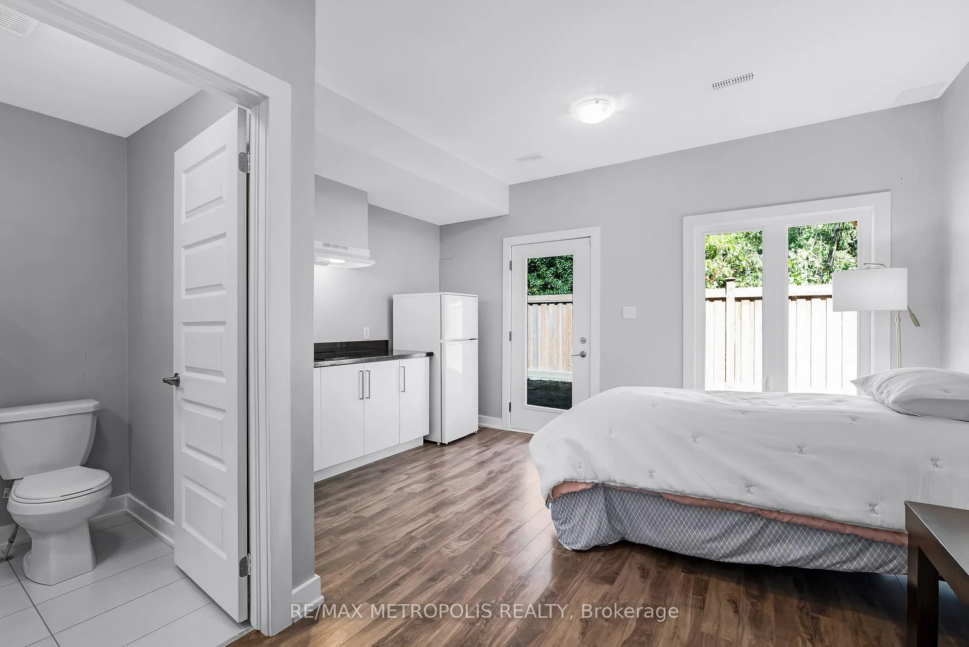 Photo 47 of Unit 35, 540 Essa Road, Barrie, Holly — HOMEH