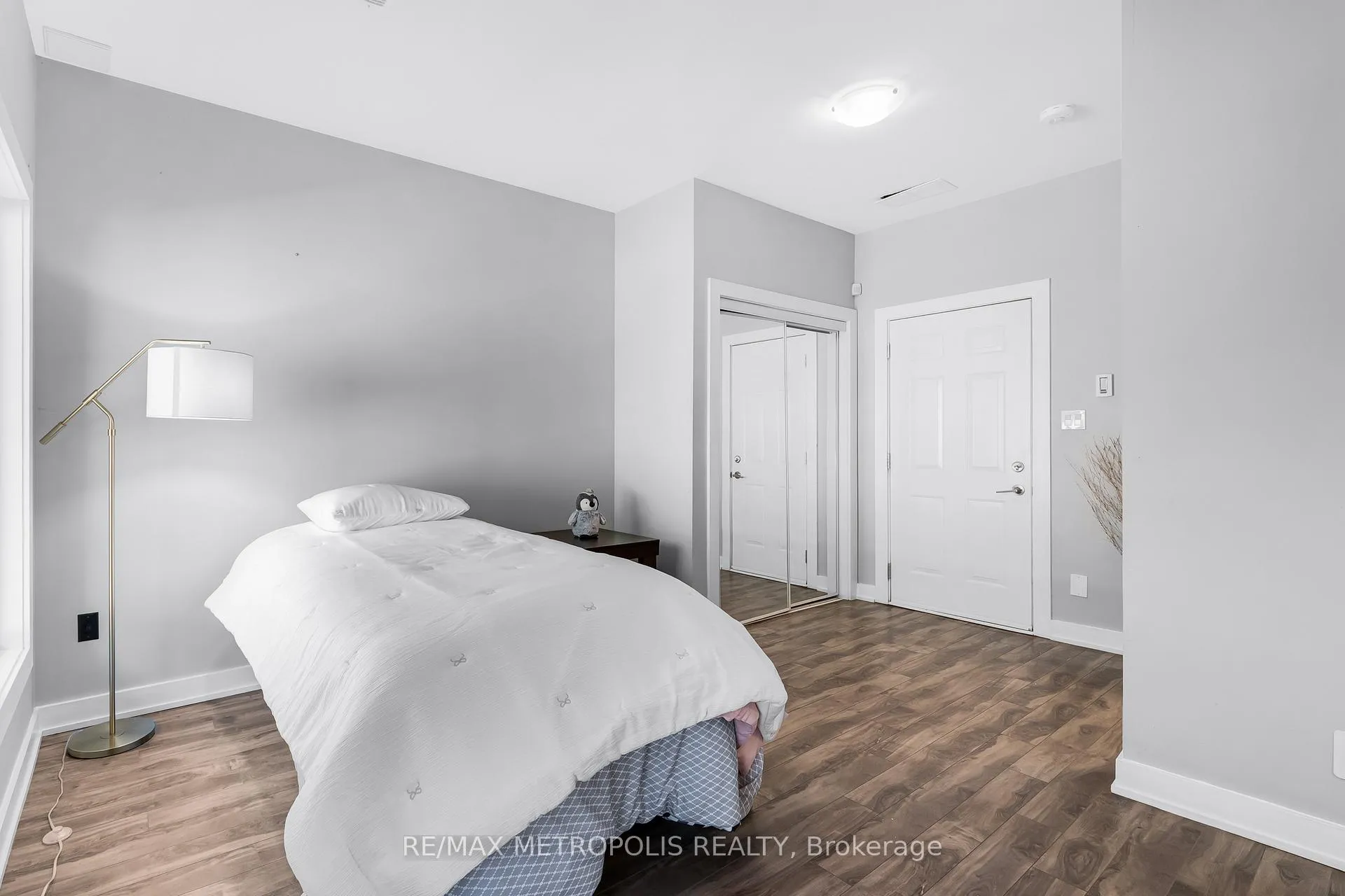 Photo 49 of Unit 35, 540 Essa Road, Barrie, Holly — HOMEH