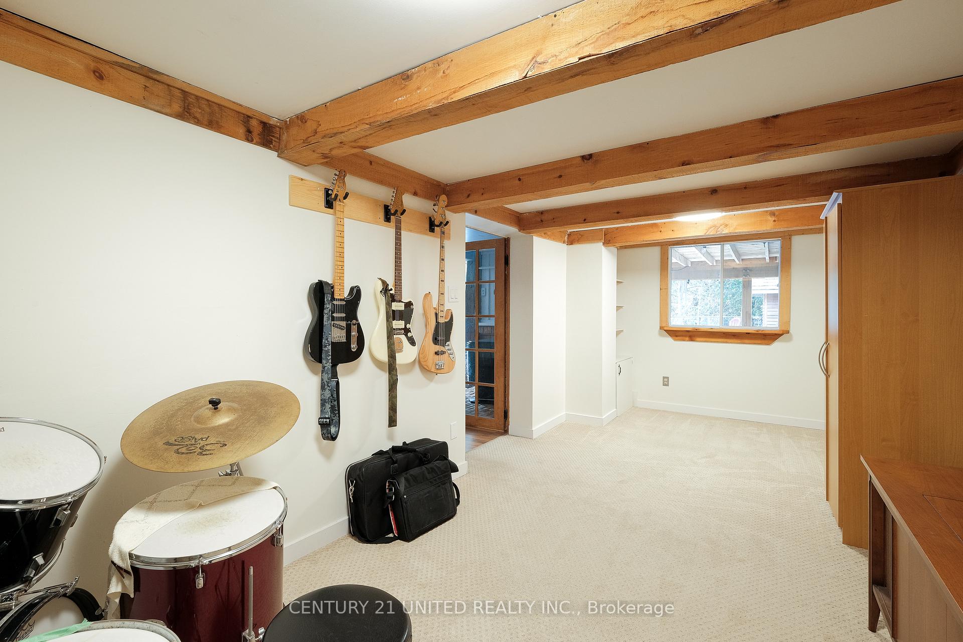 Photo 29 of 1600 Redwood Drive, Peterborough, Monaghan Ward 2 — HOMEH