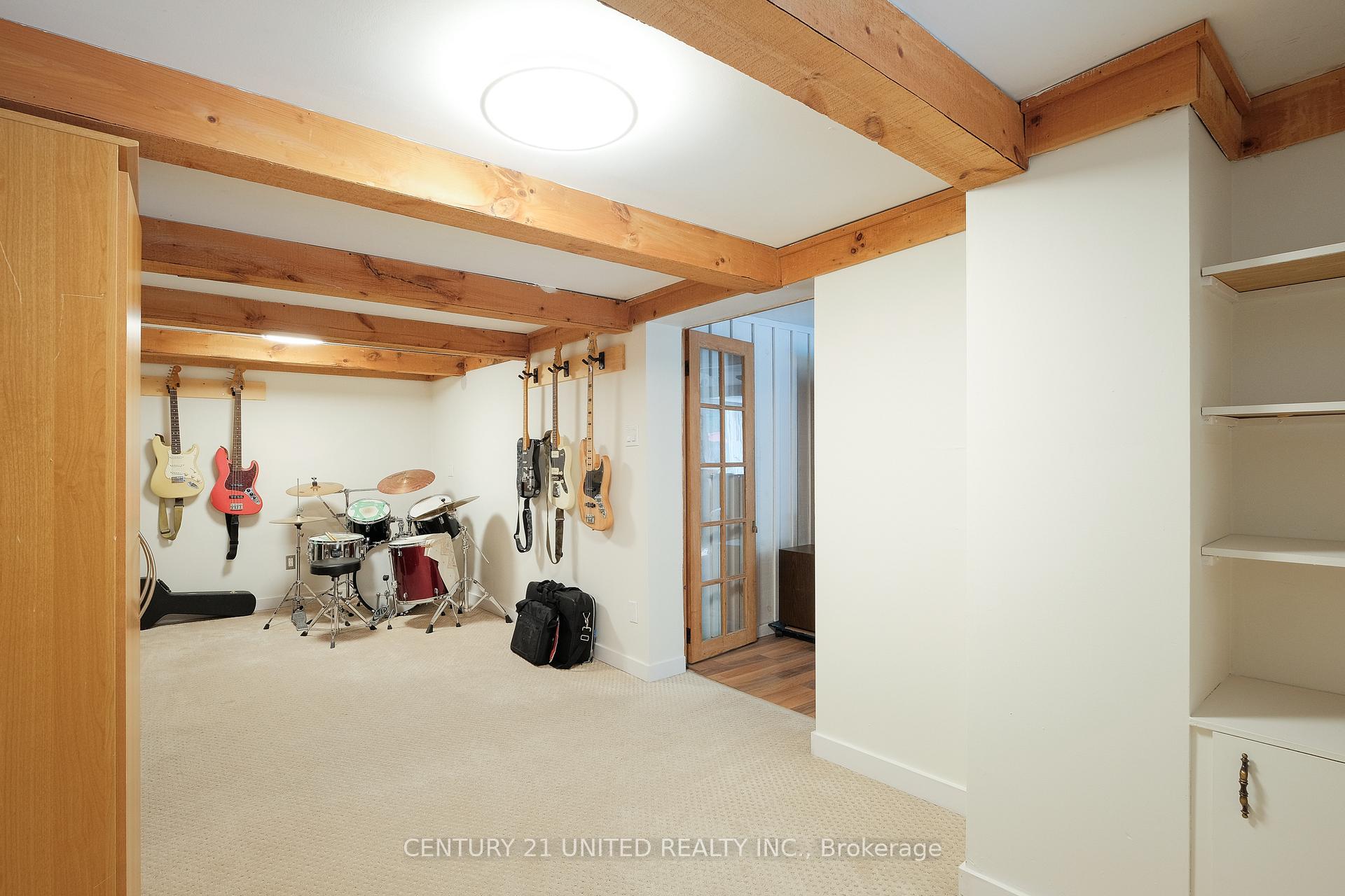 Photo 30 of 1600 Redwood Drive, Peterborough, Monaghan Ward 2 — HOMEH