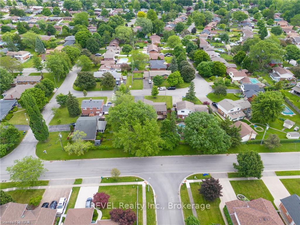Photo 1 of 38 Caithness Drive, Welland, Prince Charles — HOMEH