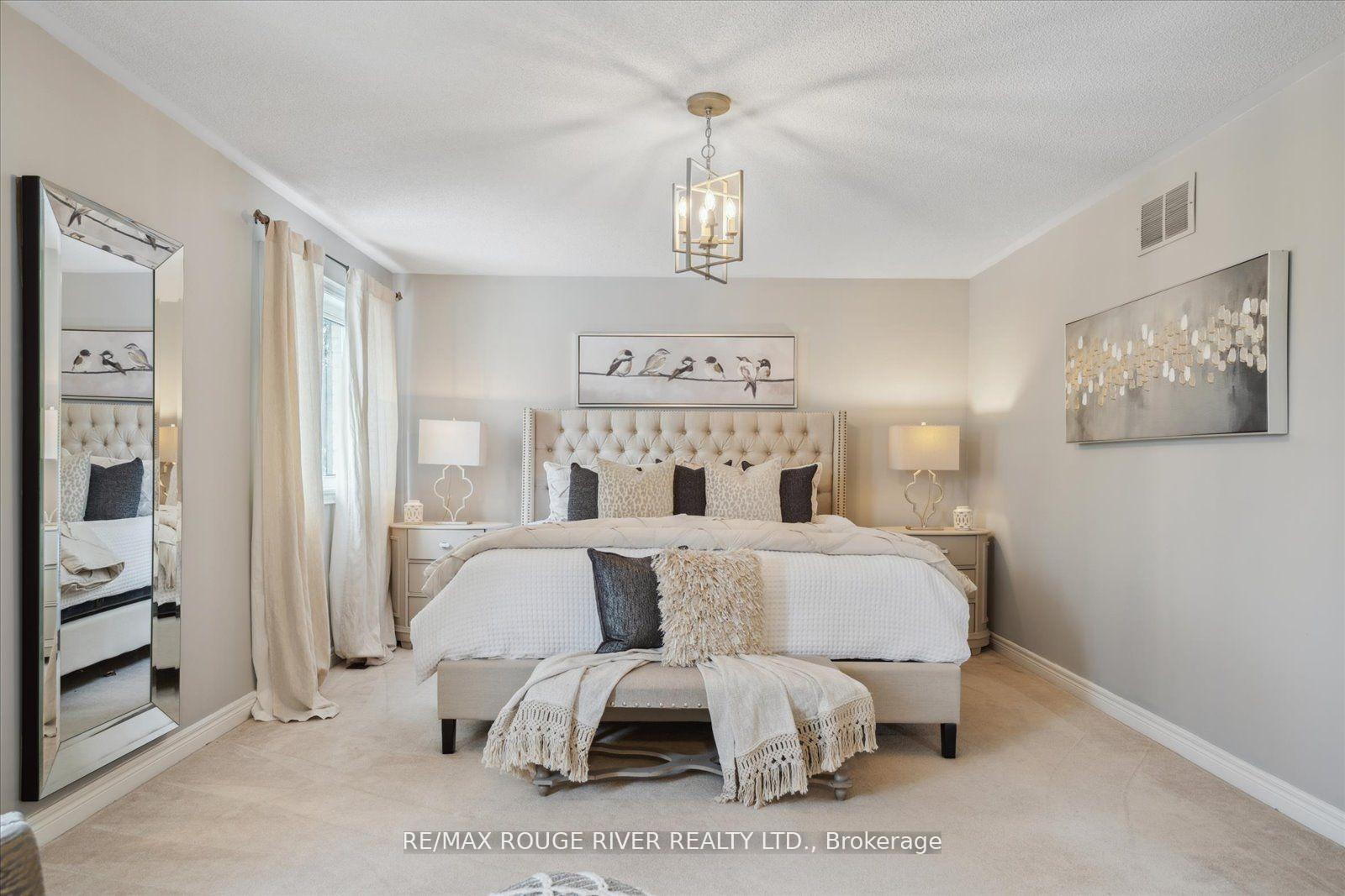 Photo 25 of 29 Neill Avenue, Whitby, Rolling Acres — HOMEH