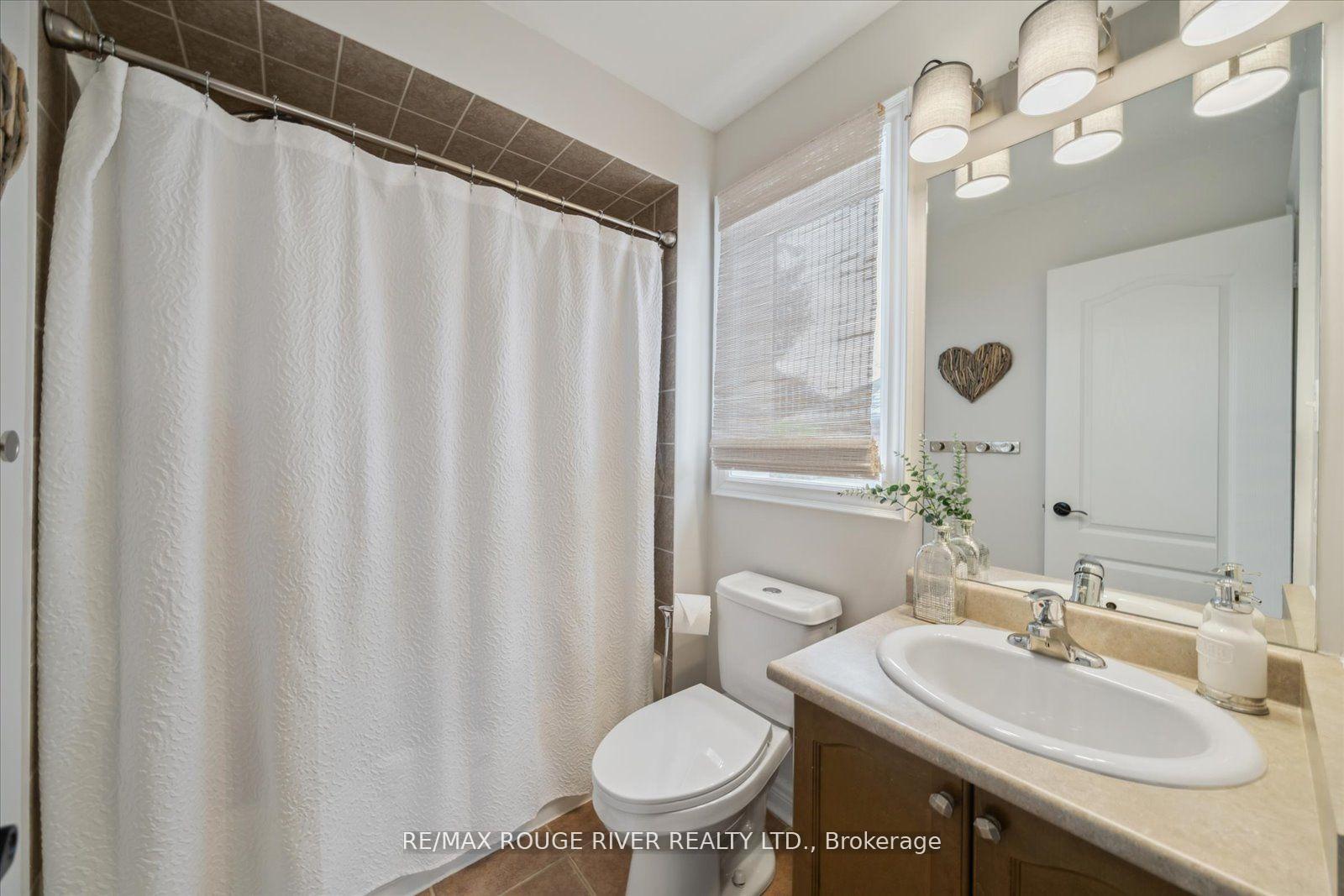 Photo 29 of 29 Neill Avenue, Whitby, Rolling Acres — HOMEH