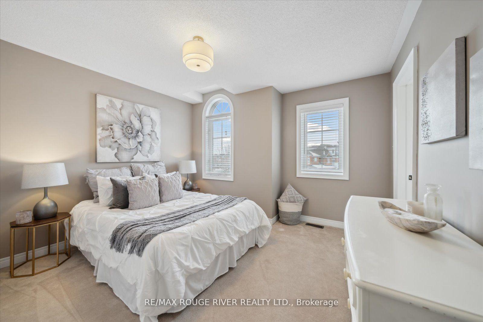 Photo 30 of 29 Neill Avenue, Whitby, Rolling Acres — HOMEH