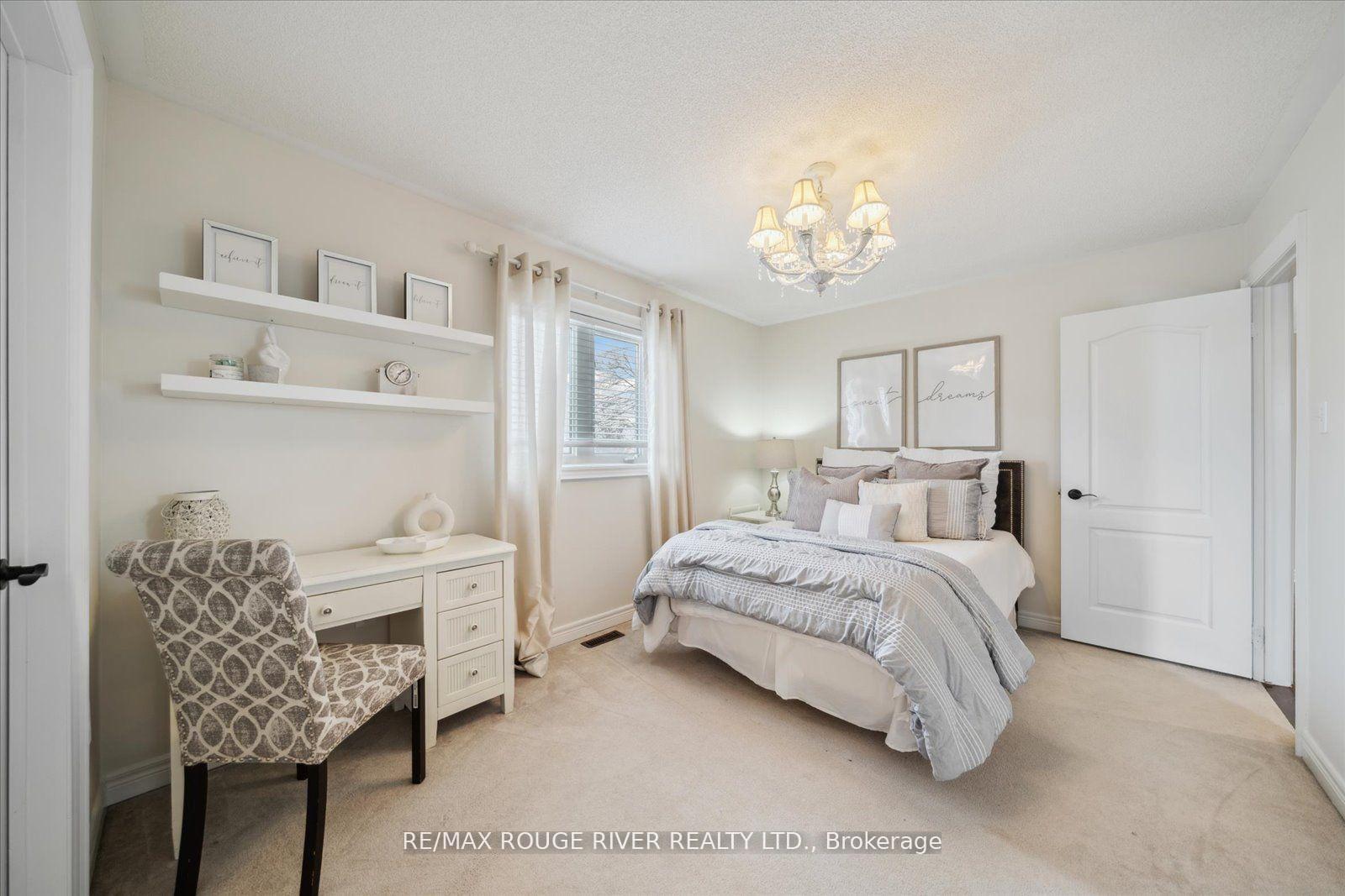 Photo 33 of 29 Neill Avenue, Whitby, Rolling Acres — HOMEH